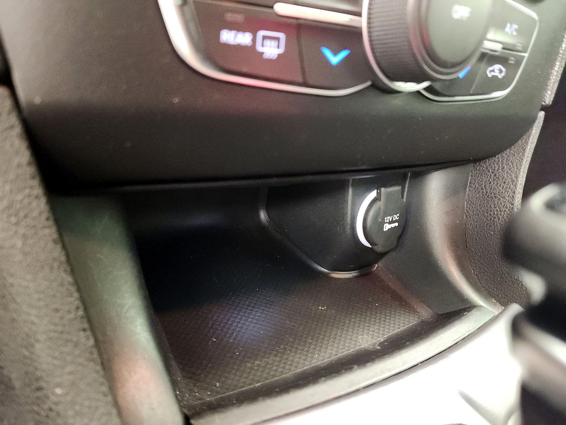 Thumbnail: 2023 Dodge Charger - 18