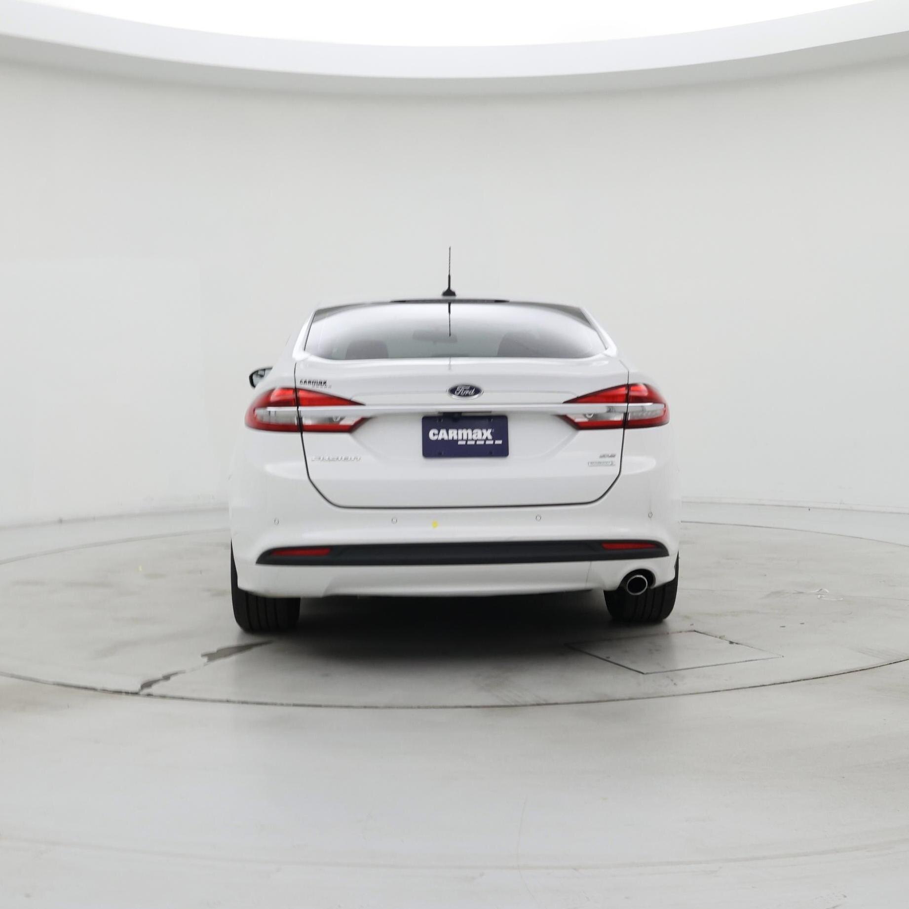 Thumbnail: 2017 Ford Fusion - 6