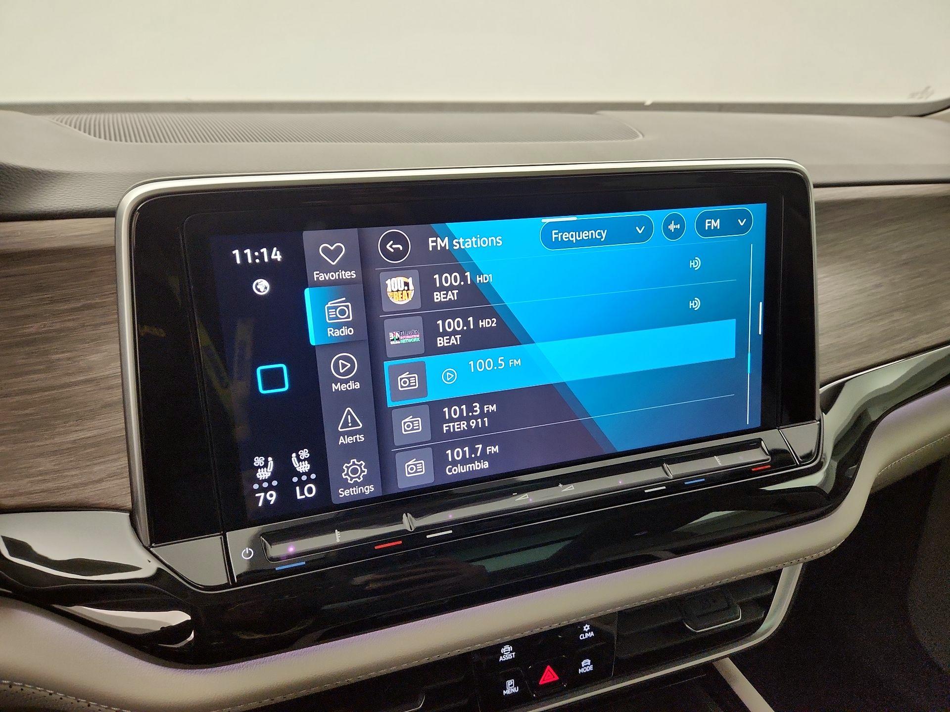 Thumbnail: 2025 Volkswagen Atlas - 14