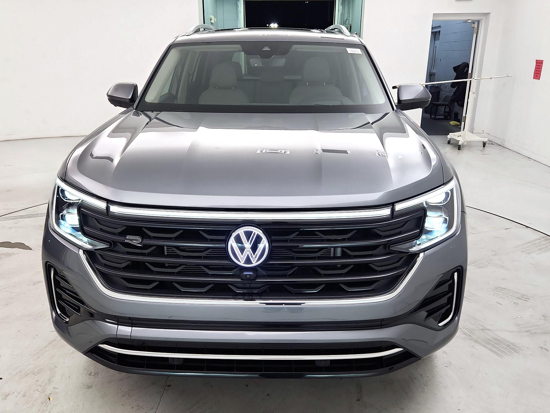 Thumbnail: 2025 Volkswagen Atlas - 2