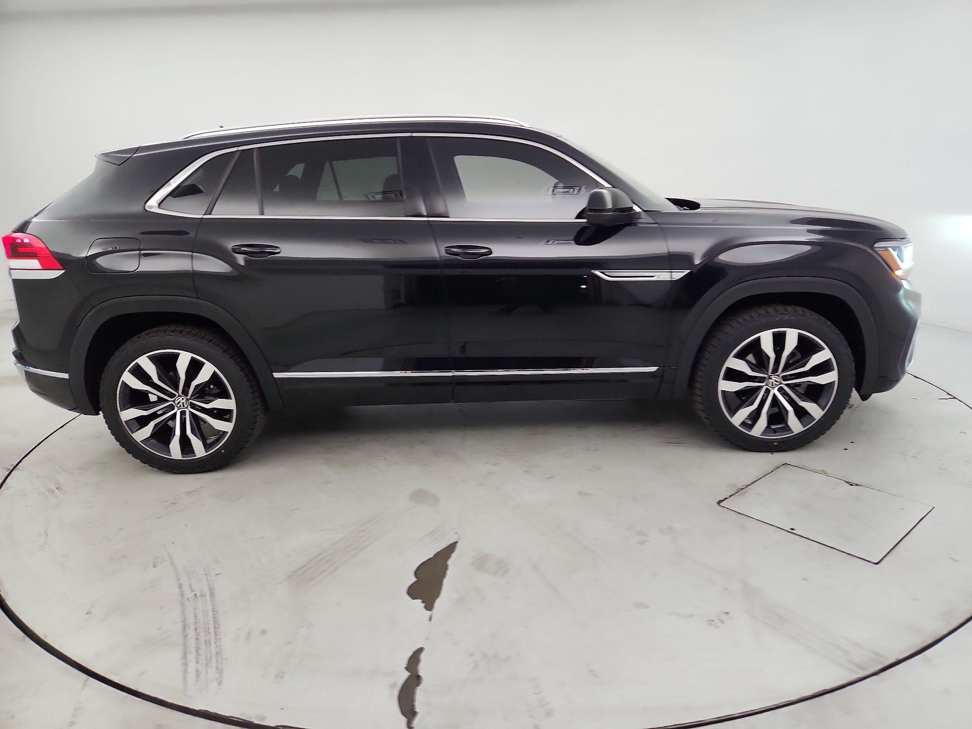 Thumbnail: 2023 Volkswagen Atlas - 4