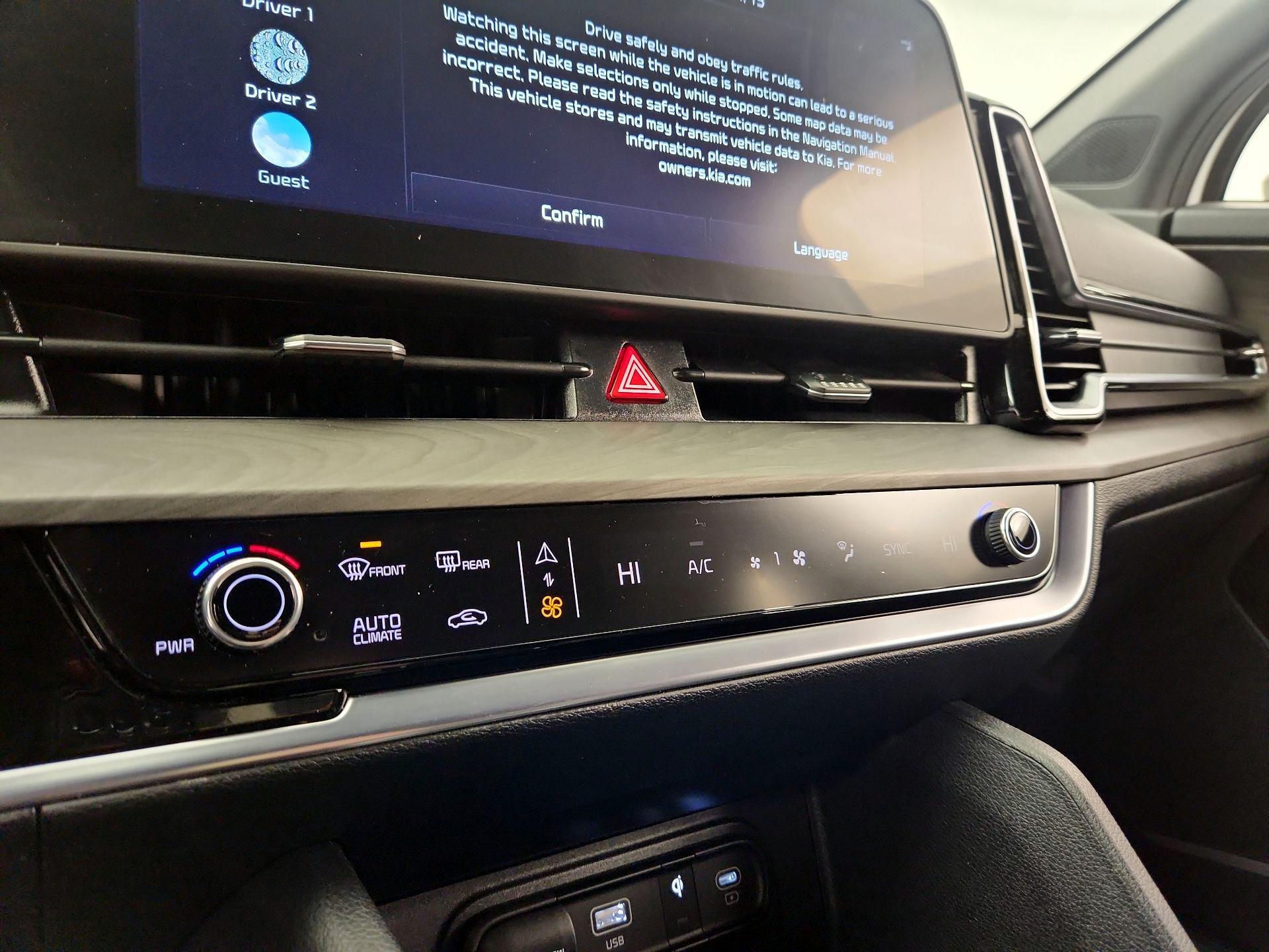 Thumbnail: 2025 Kia Sportage - 17