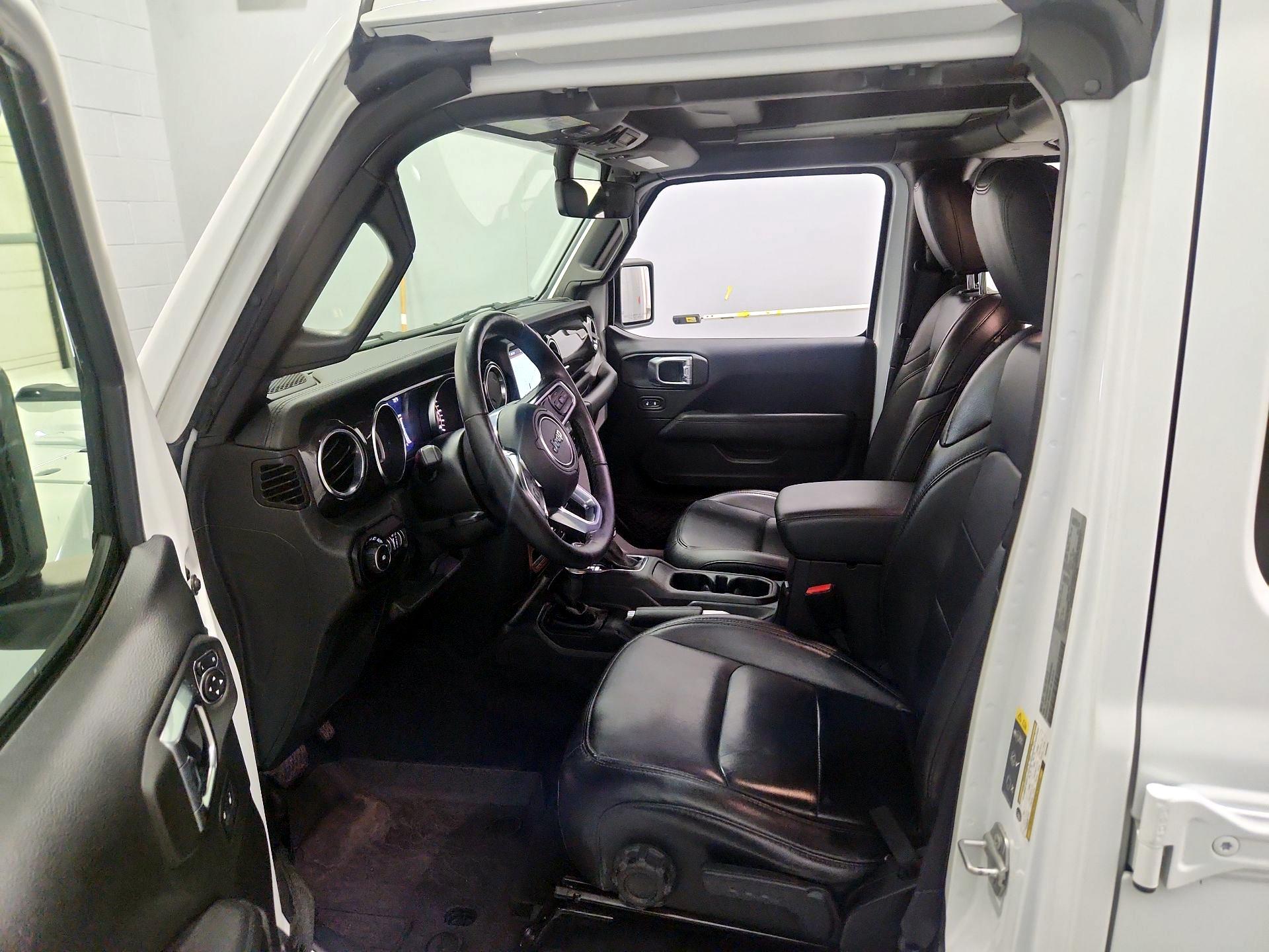 Thumbnail: 2021 Jeep Wrangler - 11