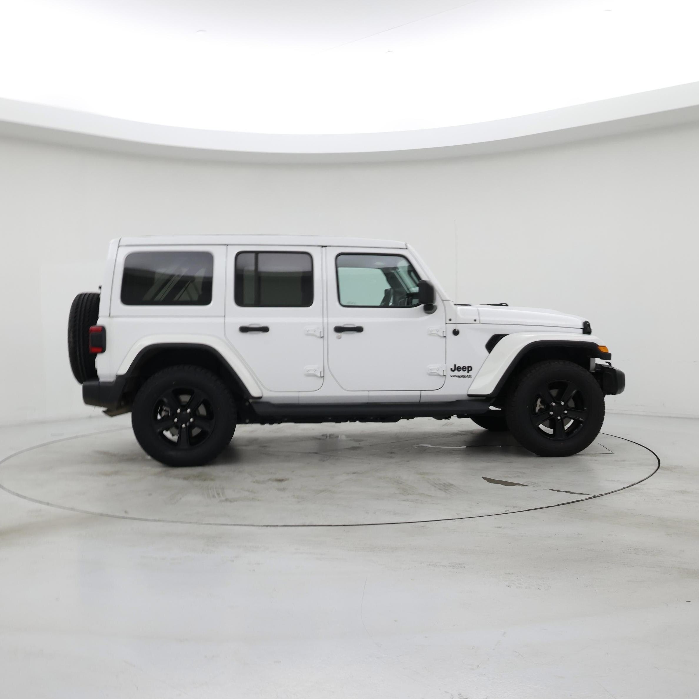 Thumbnail: 2021 Jeep Wrangler - 7