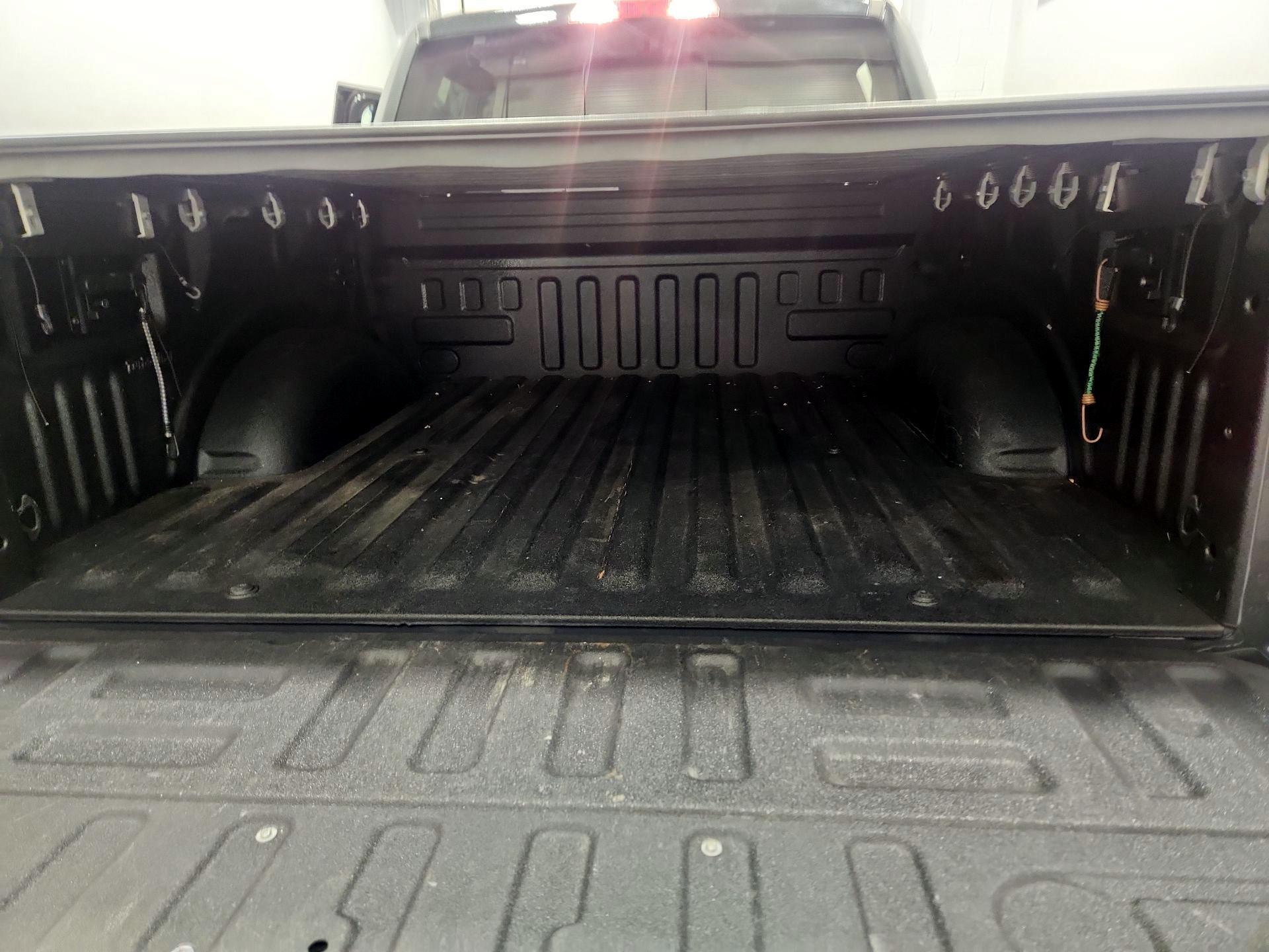 Thumbnail: 2016 Ford F-150 - 20