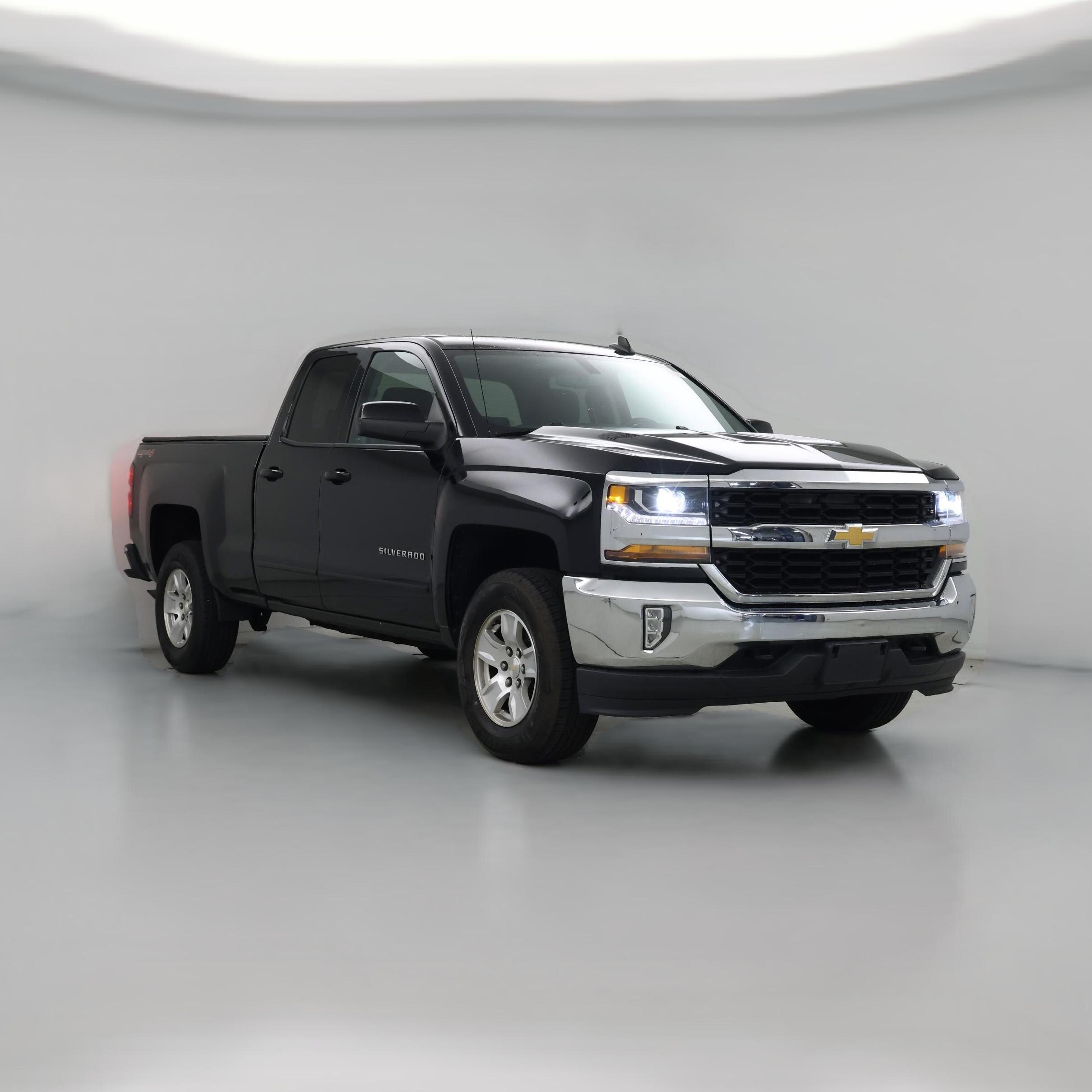 Thumbnail: 2017 Chevrolet Silverado 1500 - 1