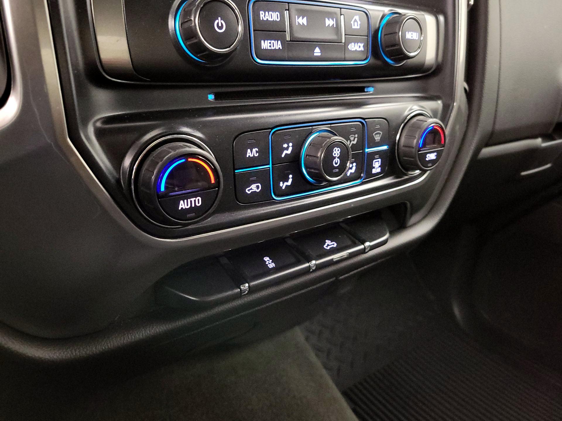 Thumbnail: 2017 Chevrolet Silverado 1500 - 16