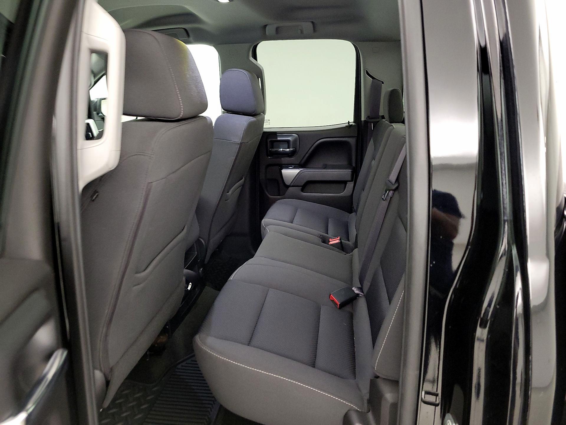 Thumbnail: 2017 Chevrolet Silverado 1500 - 19