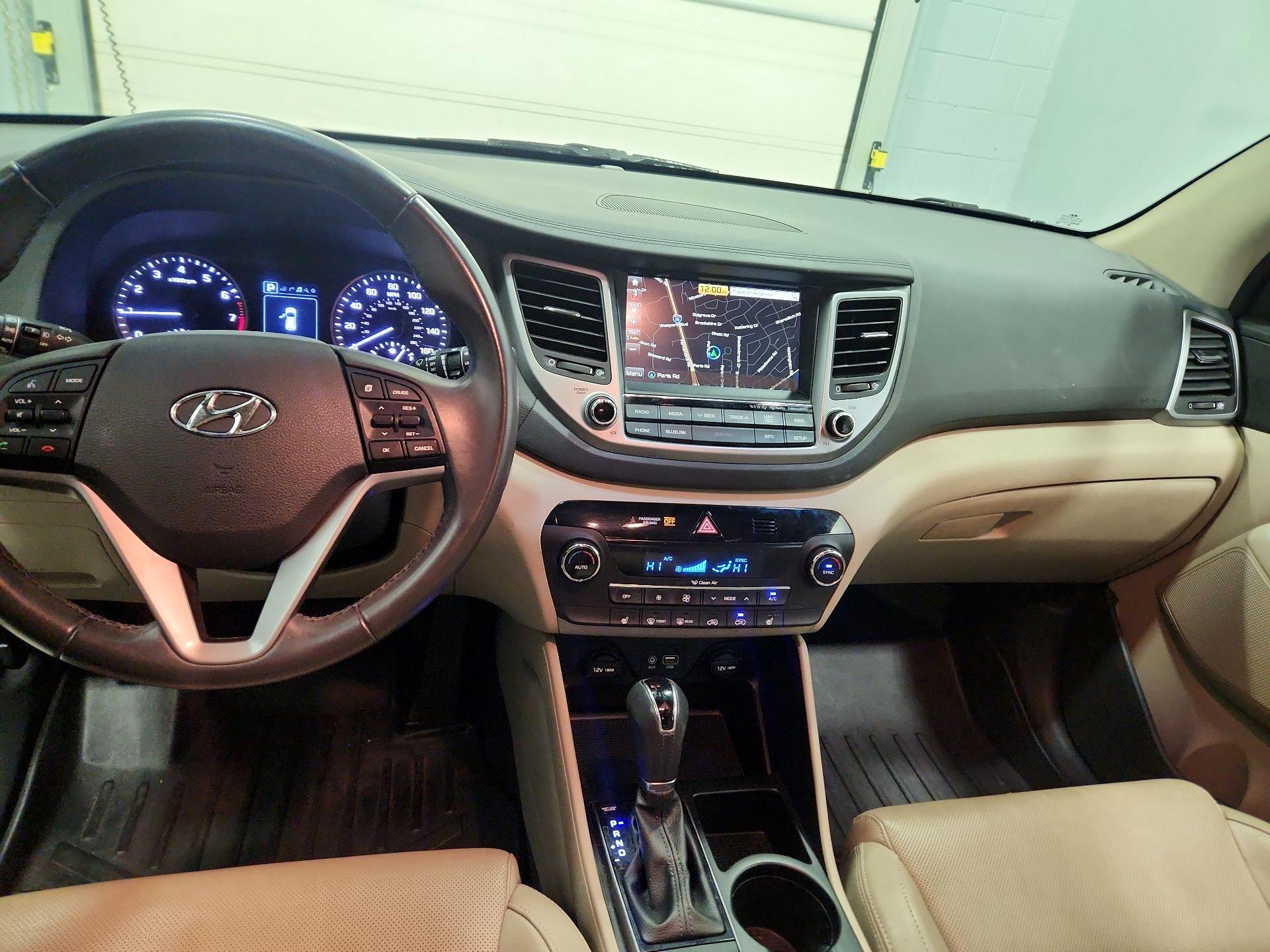 Thumbnail: 2017 Hyundai Tucson - 9