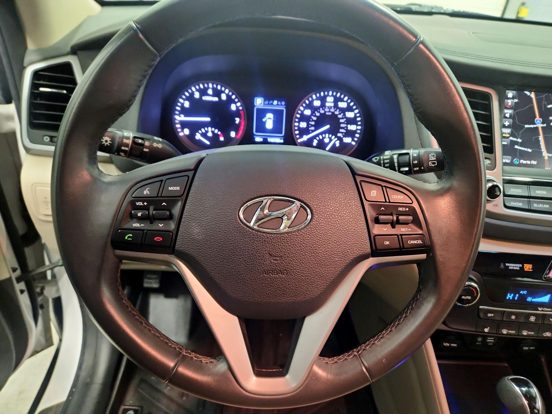 Thumbnail: 2017 Hyundai Tucson - 10