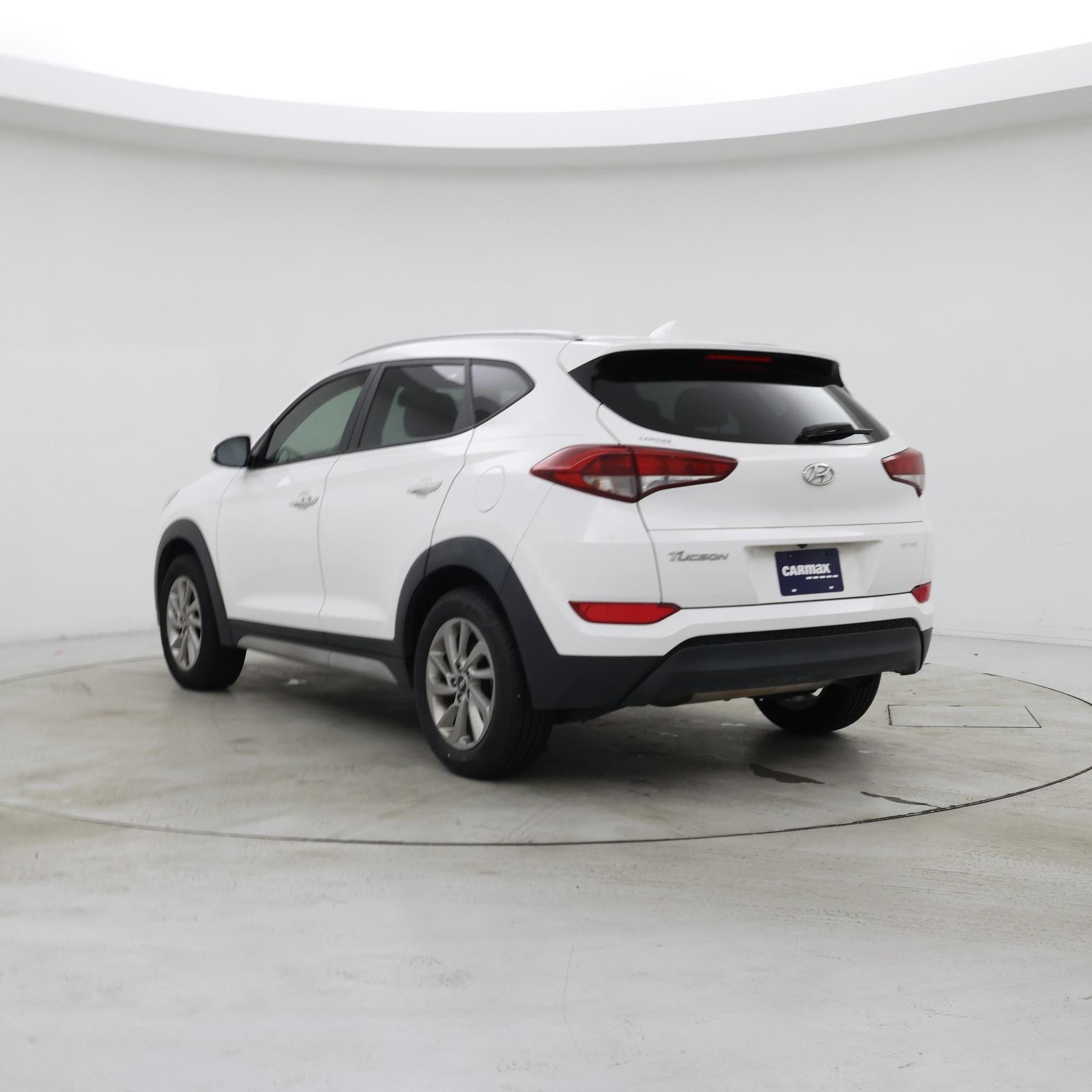 Thumbnail: 2017 Hyundai Tucson - 2