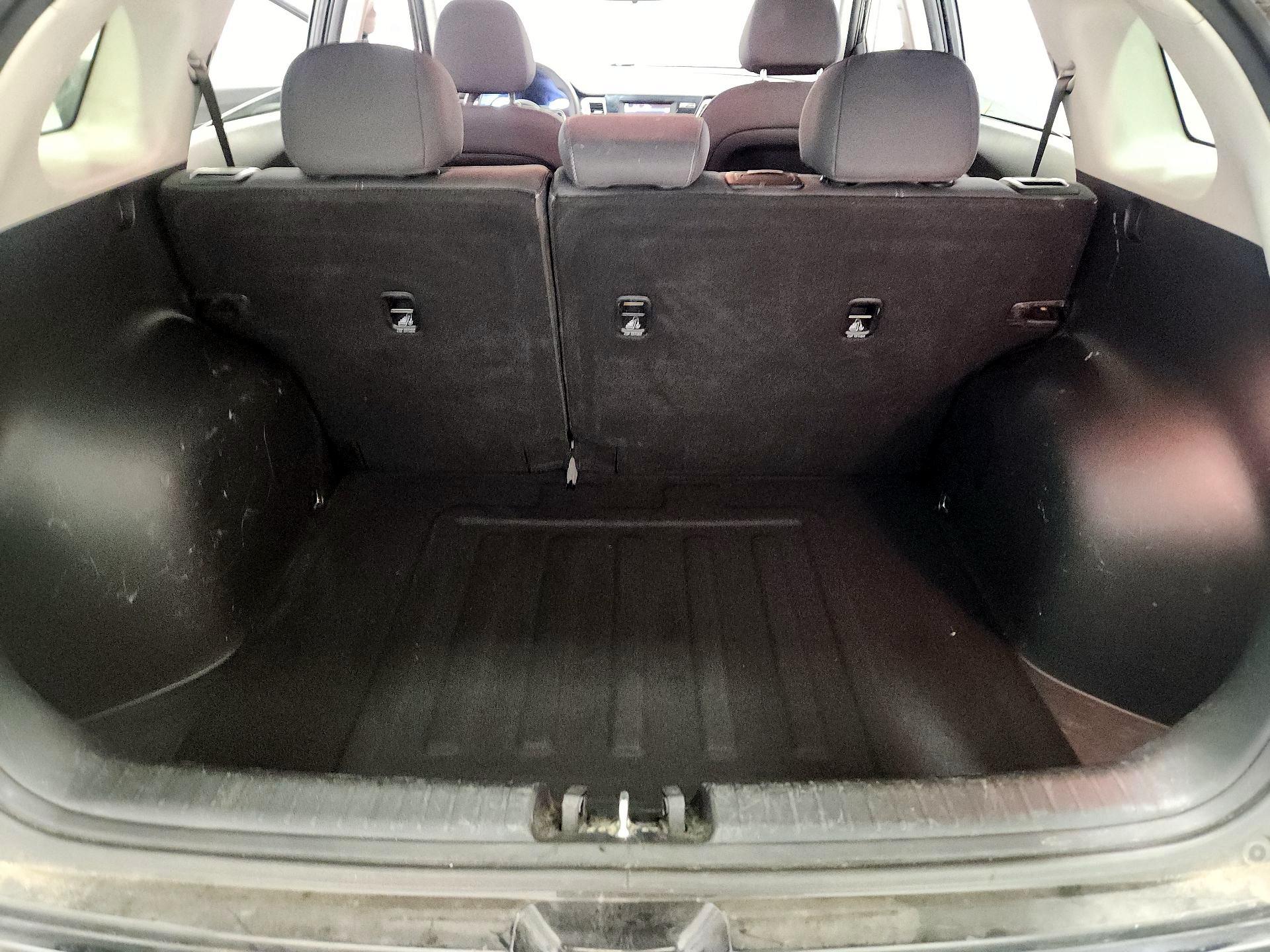 Thumbnail: 2018 Kia Niro - 20