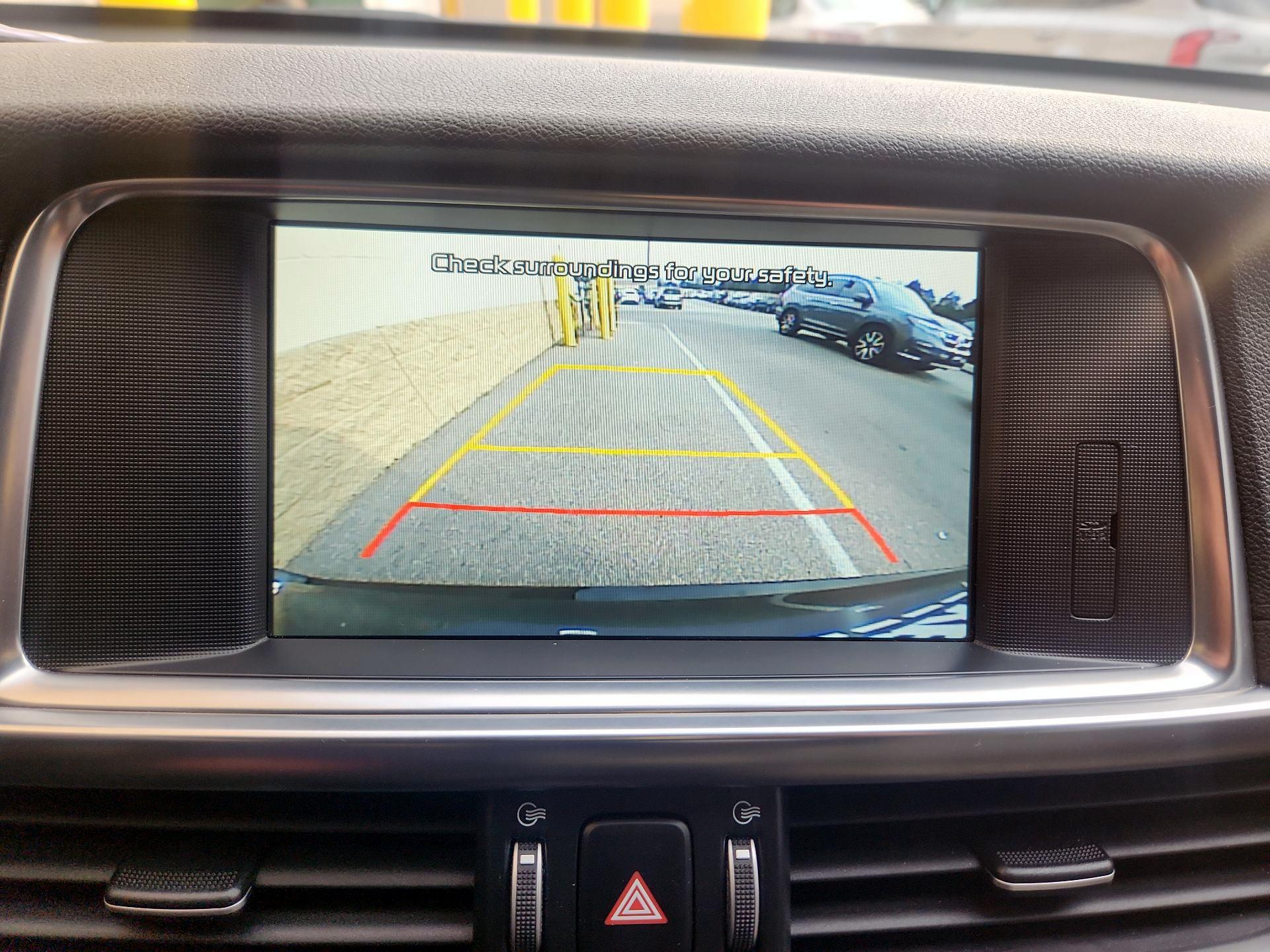 Thumbnail: 2016 Kia Optima - 15