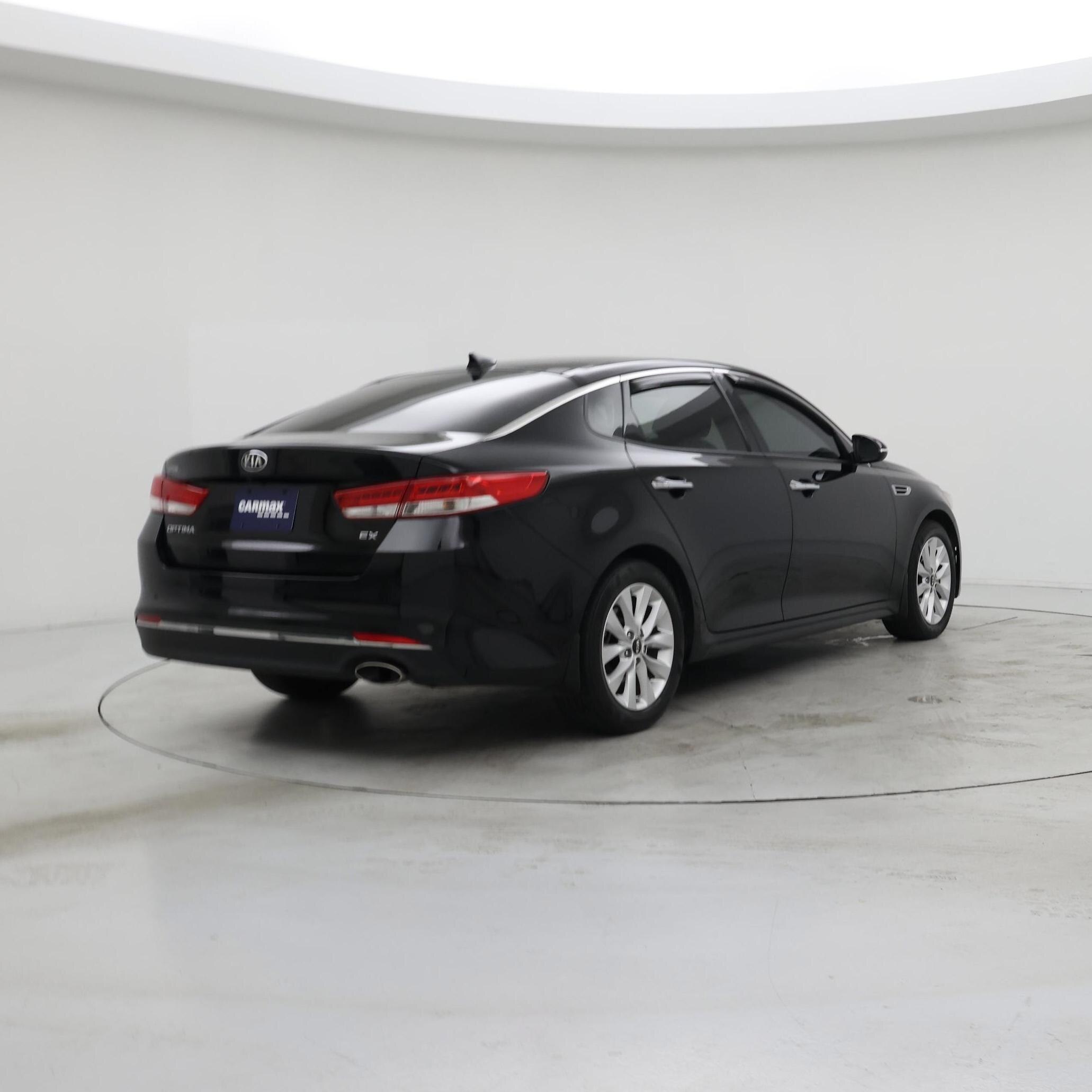 Thumbnail: 2016 Kia Optima - 8