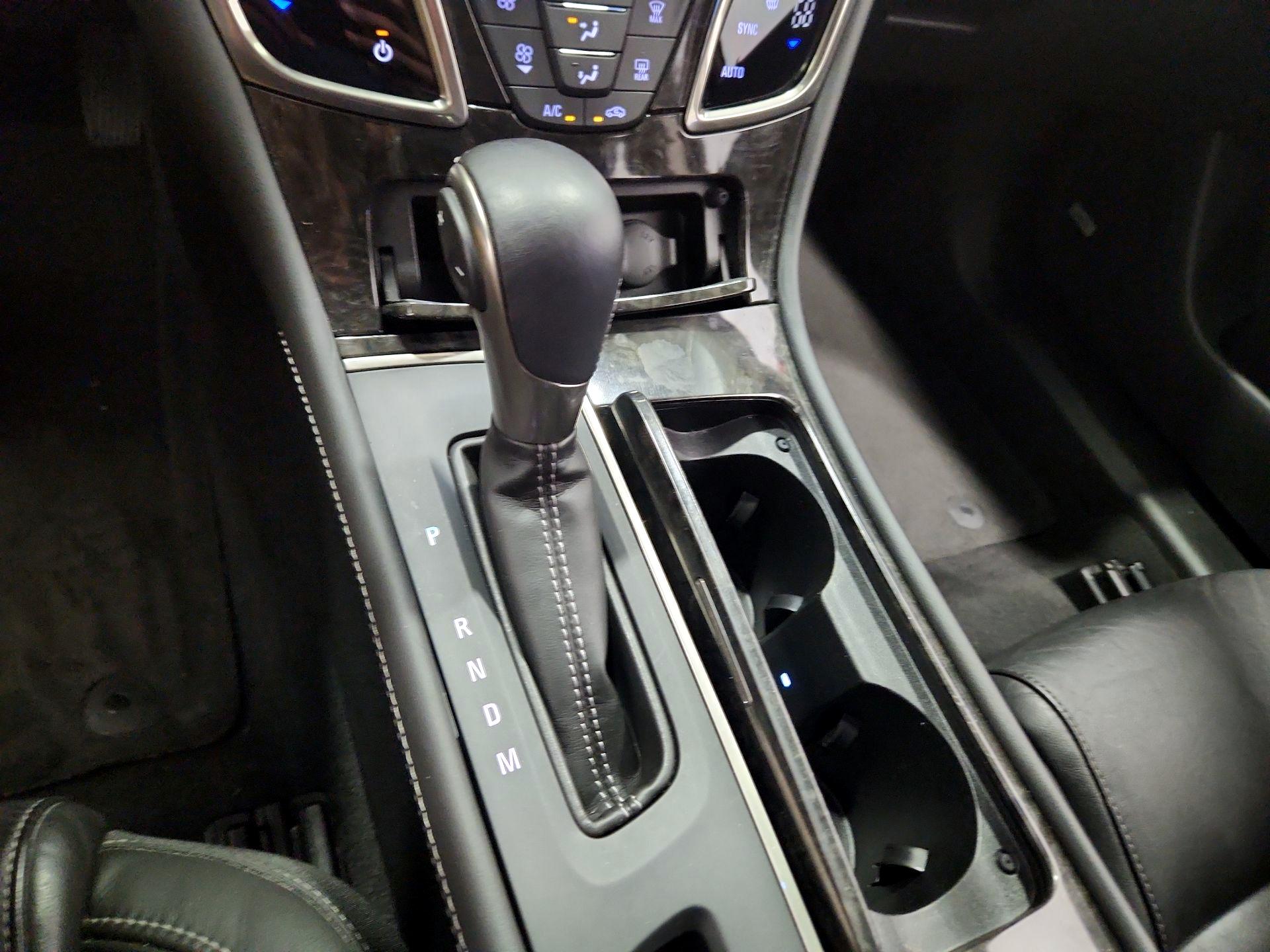 Thumbnail: 2014 Buick LaCrosse - 17