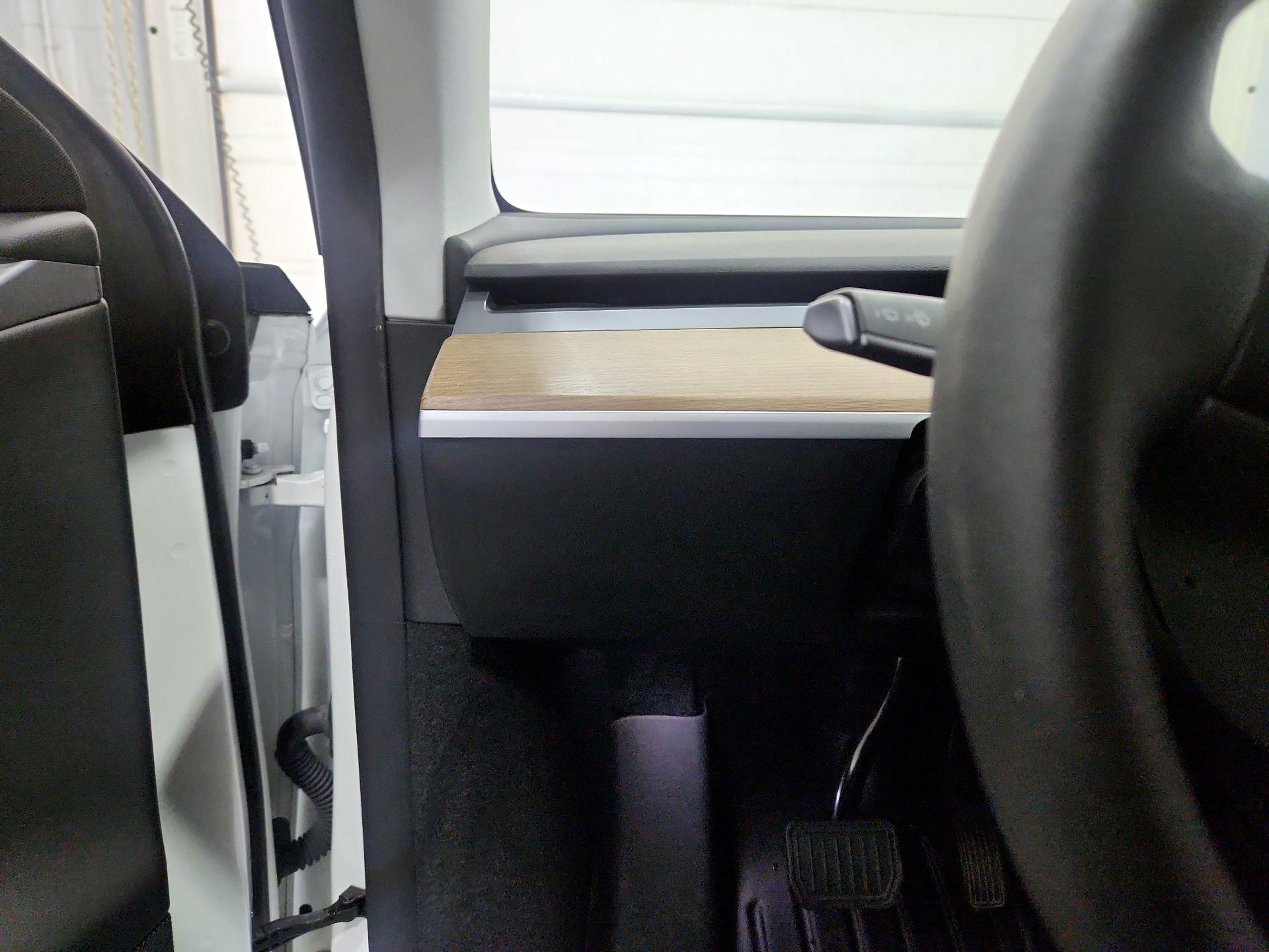 Thumbnail: 2023 Tesla Model Y - 13