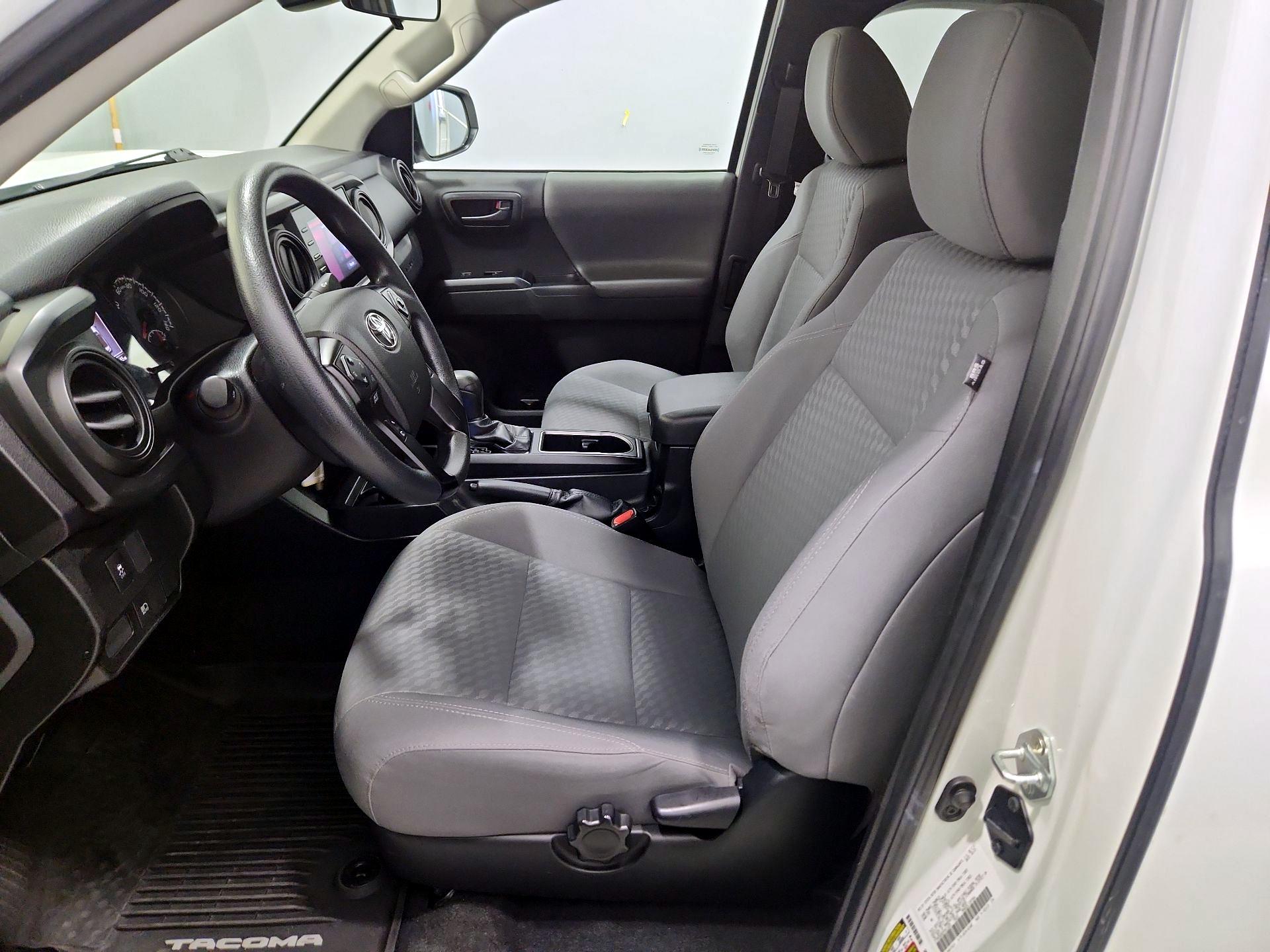 Thumbnail: 2021 Toyota Tacoma - 11