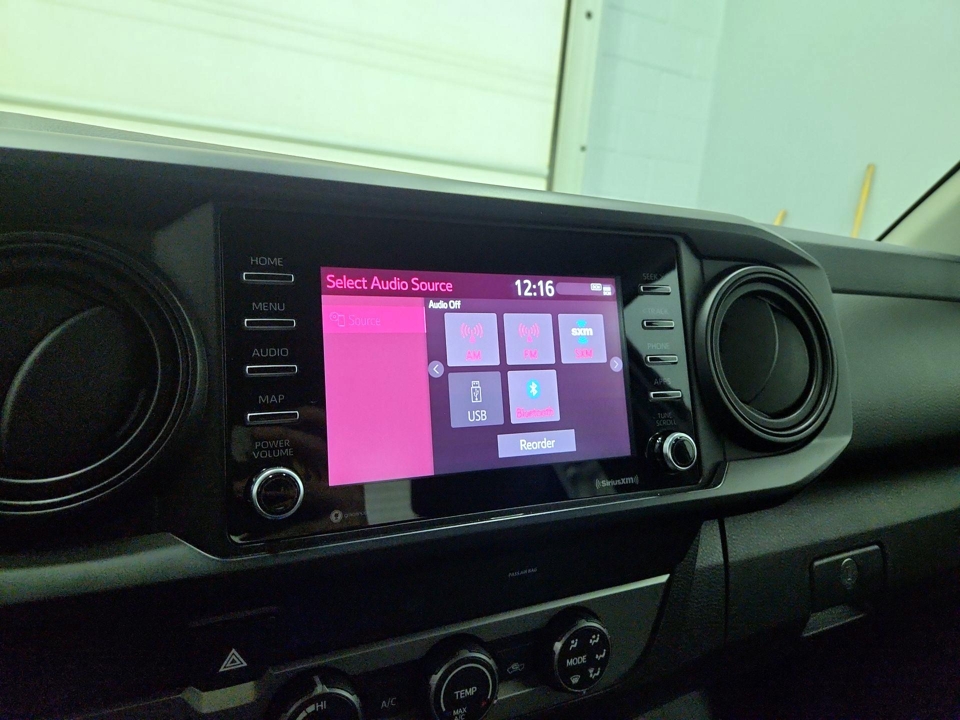 Thumbnail: 2021 Toyota Tacoma - 15