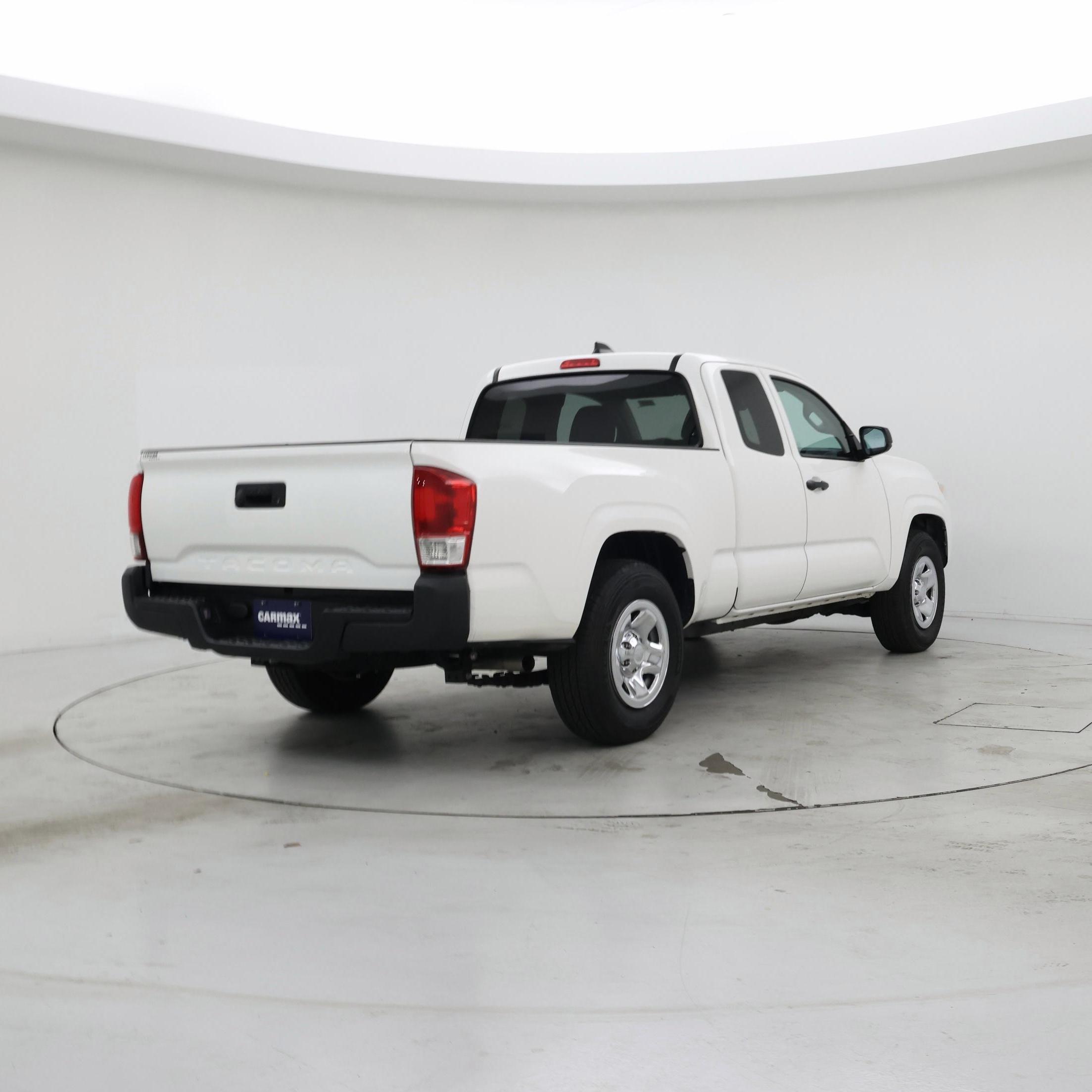 Thumbnail: 2021 Toyota Tacoma - 8