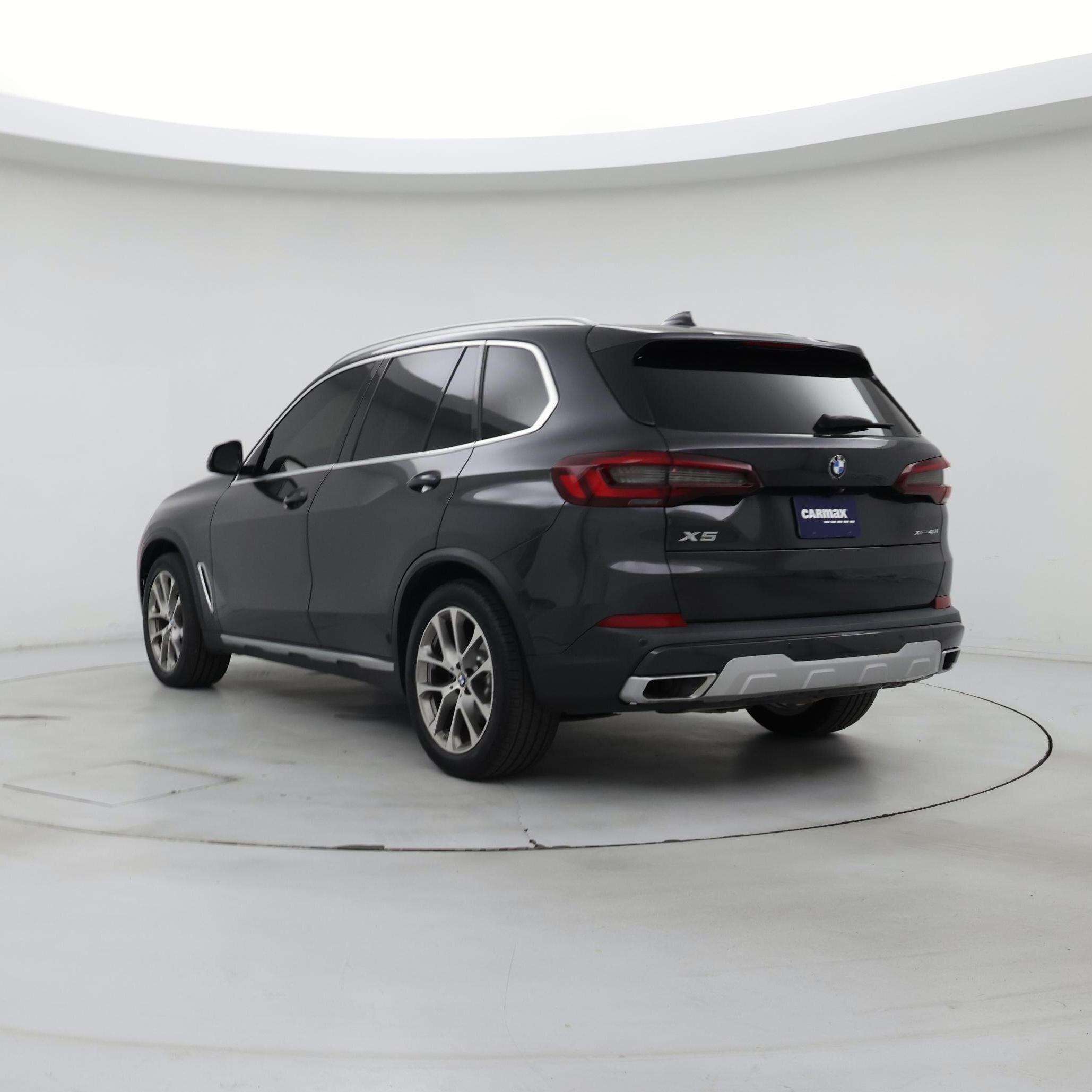 Thumbnail: 2021 BMW X5 - 2