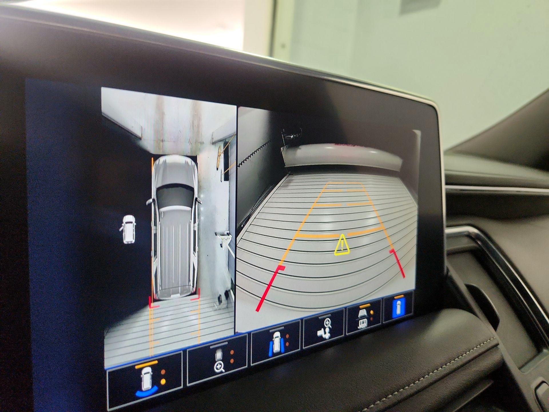 Thumbnail: 2024 Chevrolet Suburban - 14