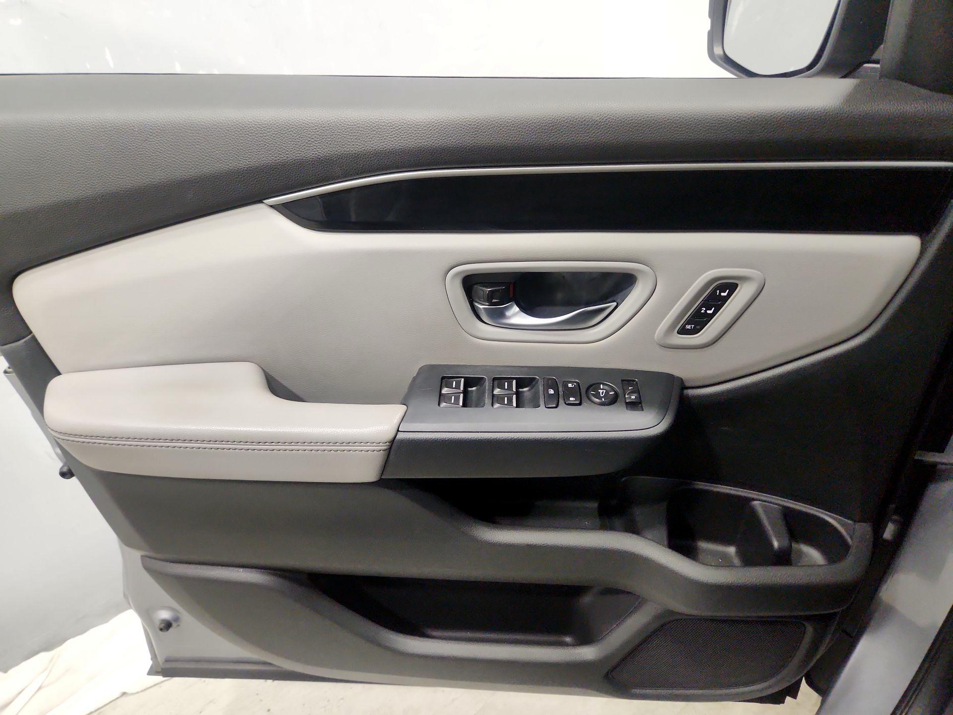 Thumbnail: 2023 Honda Pilot - 12