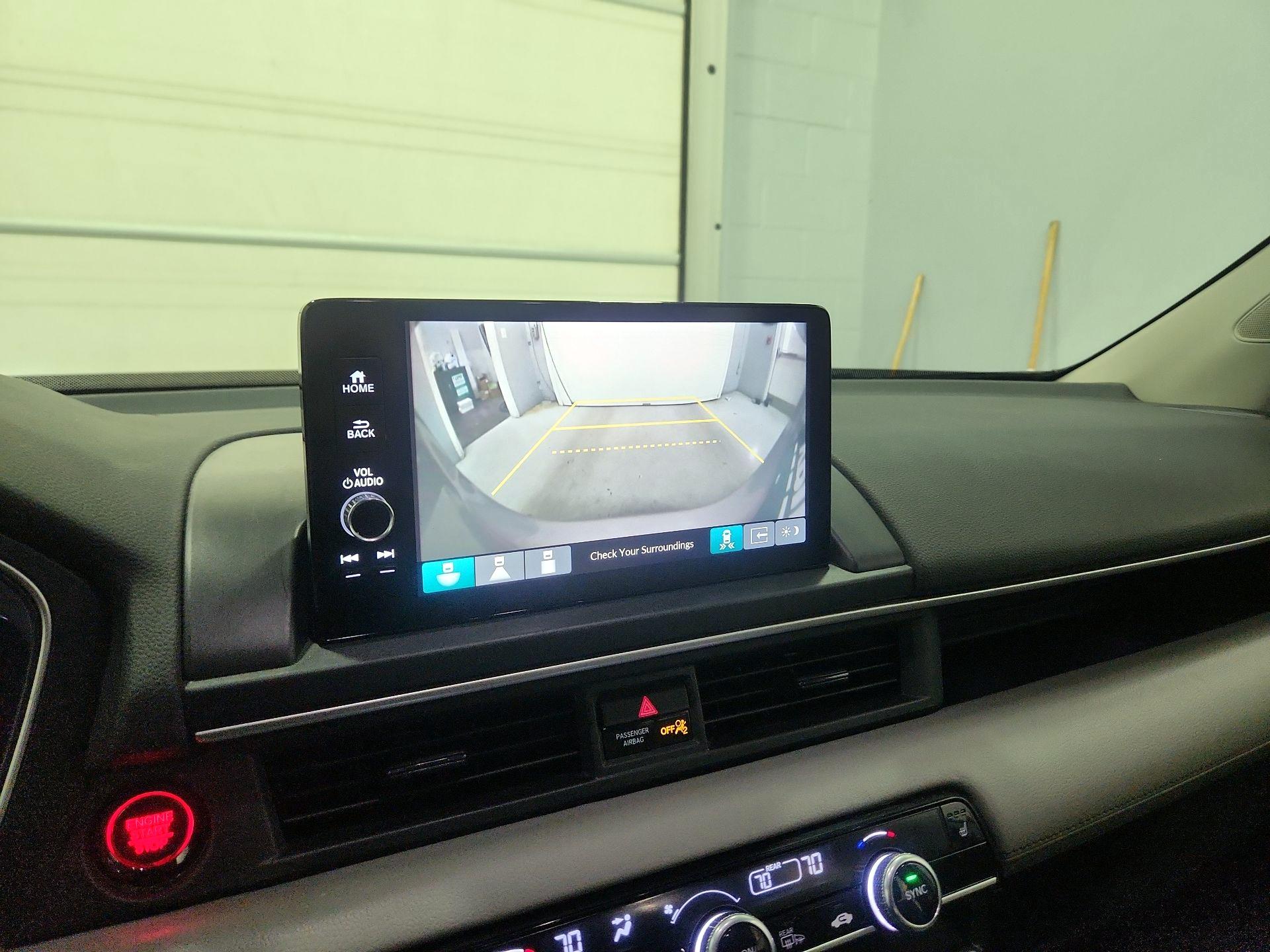 Thumbnail: 2023 Honda Pilot - 14