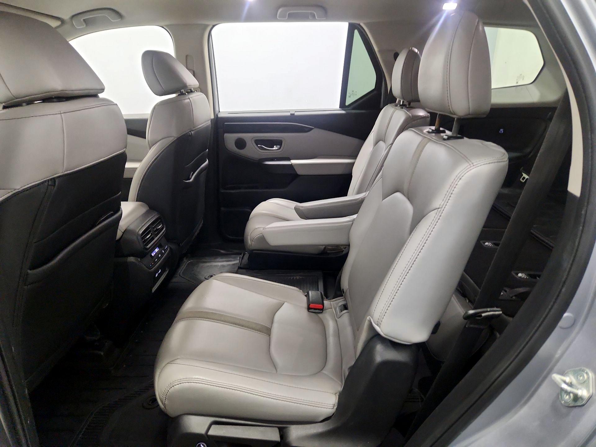 Thumbnail: 2023 Honda Pilot - 19