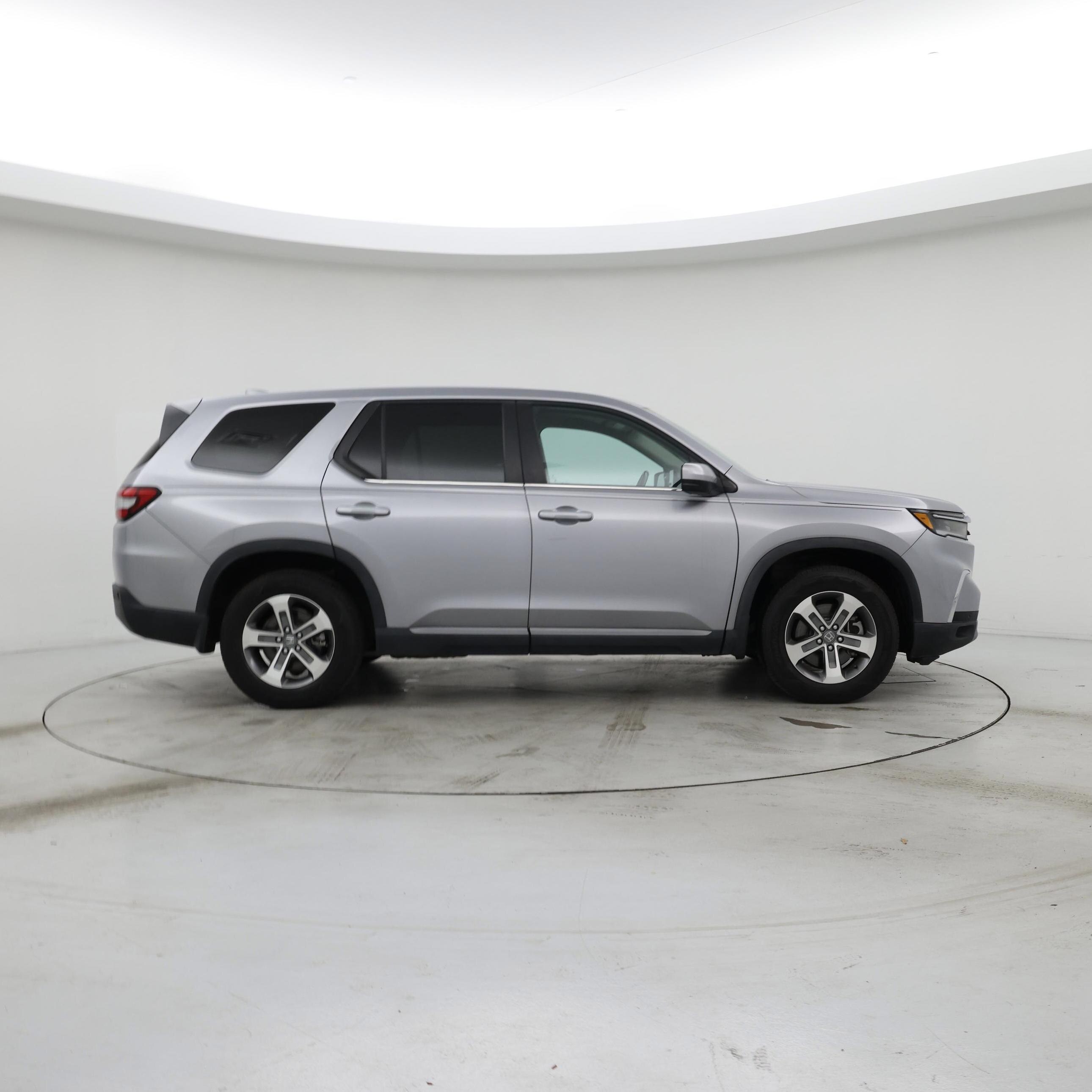 Thumbnail: 2023 Honda Pilot - 7