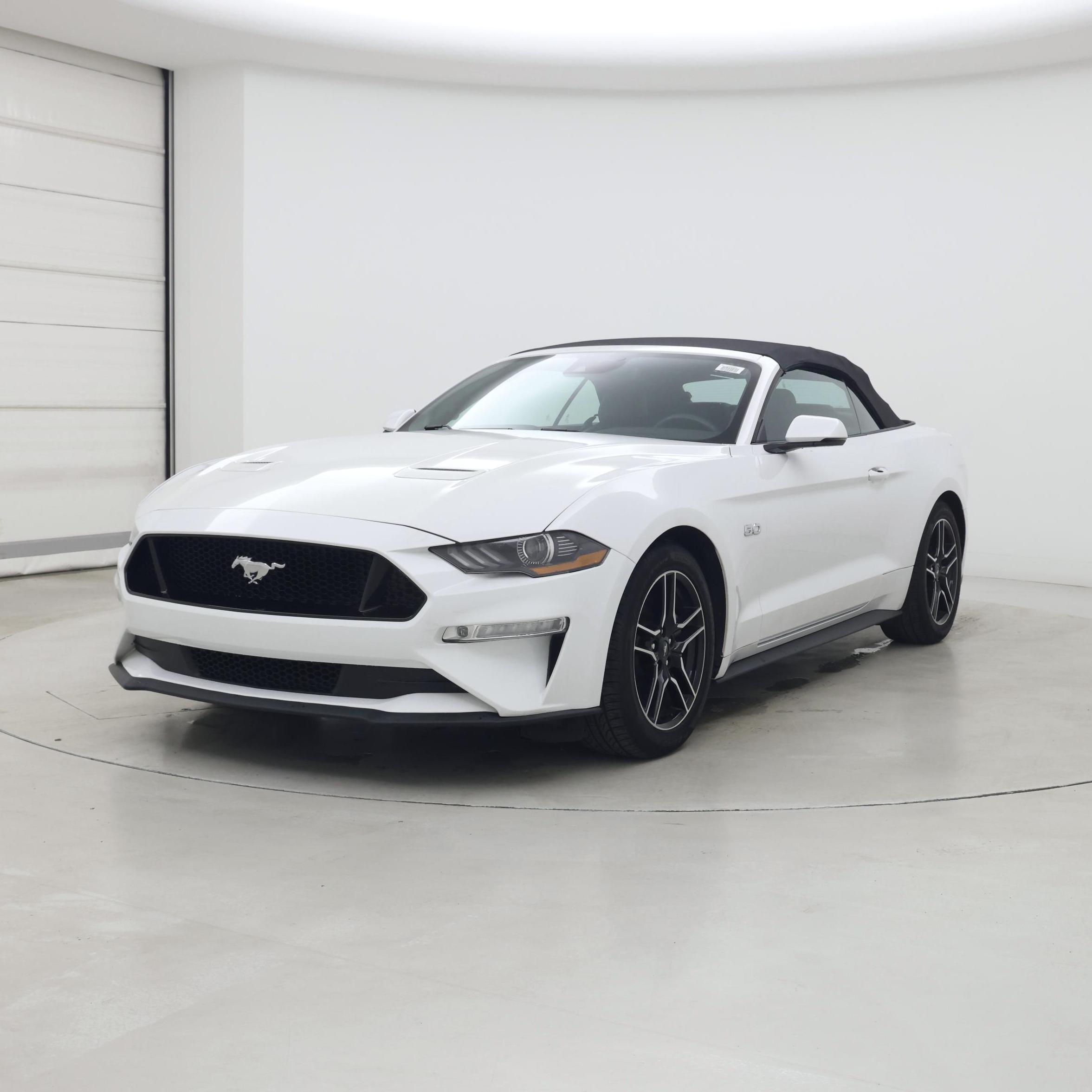 Thumbnail: 2021 Ford Mustang - 4