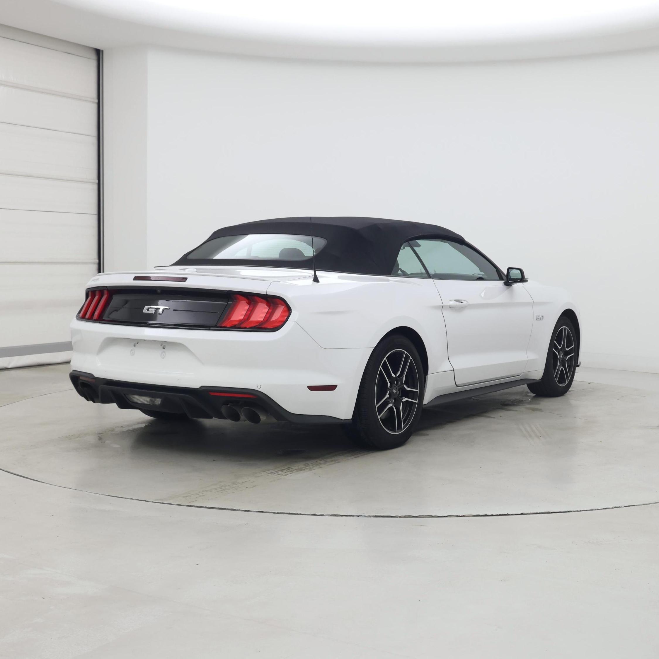 Thumbnail: 2021 Ford Mustang - 8