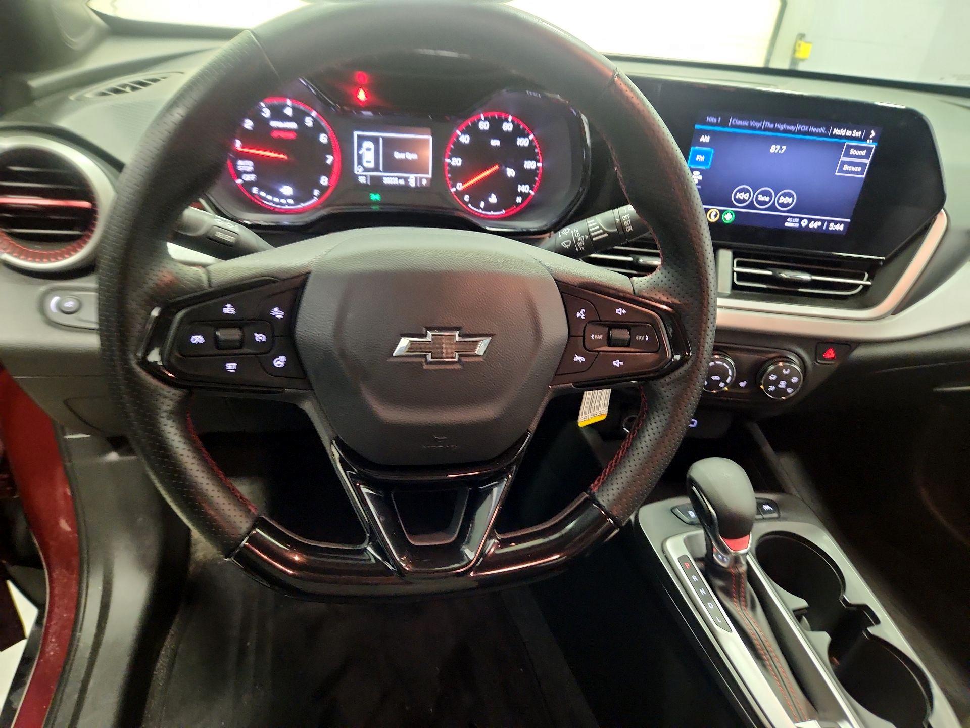 Thumbnail: 2024 Chevrolet Trax - 10