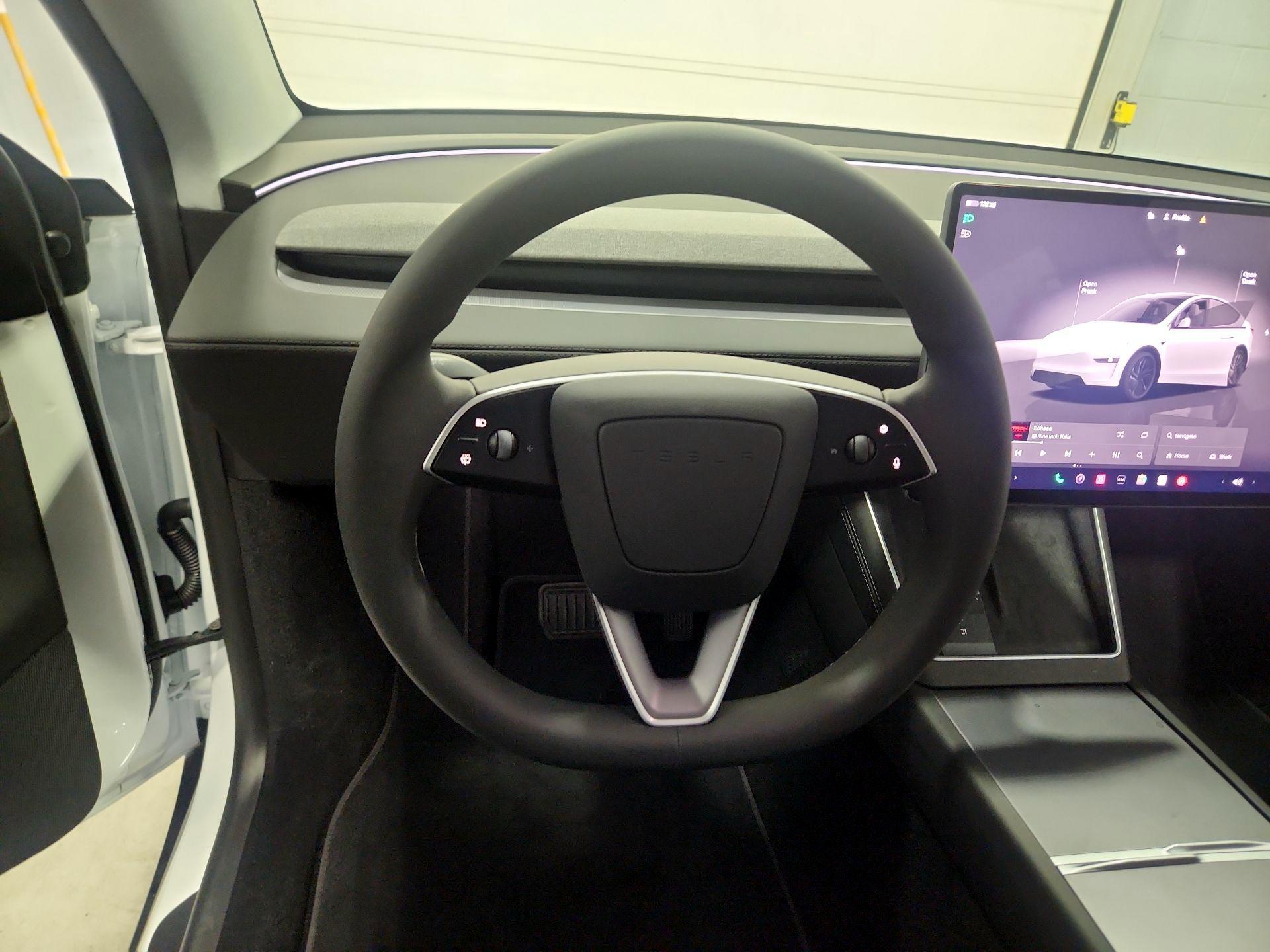 Thumbnail: 2026 Tesla Model Y - 10