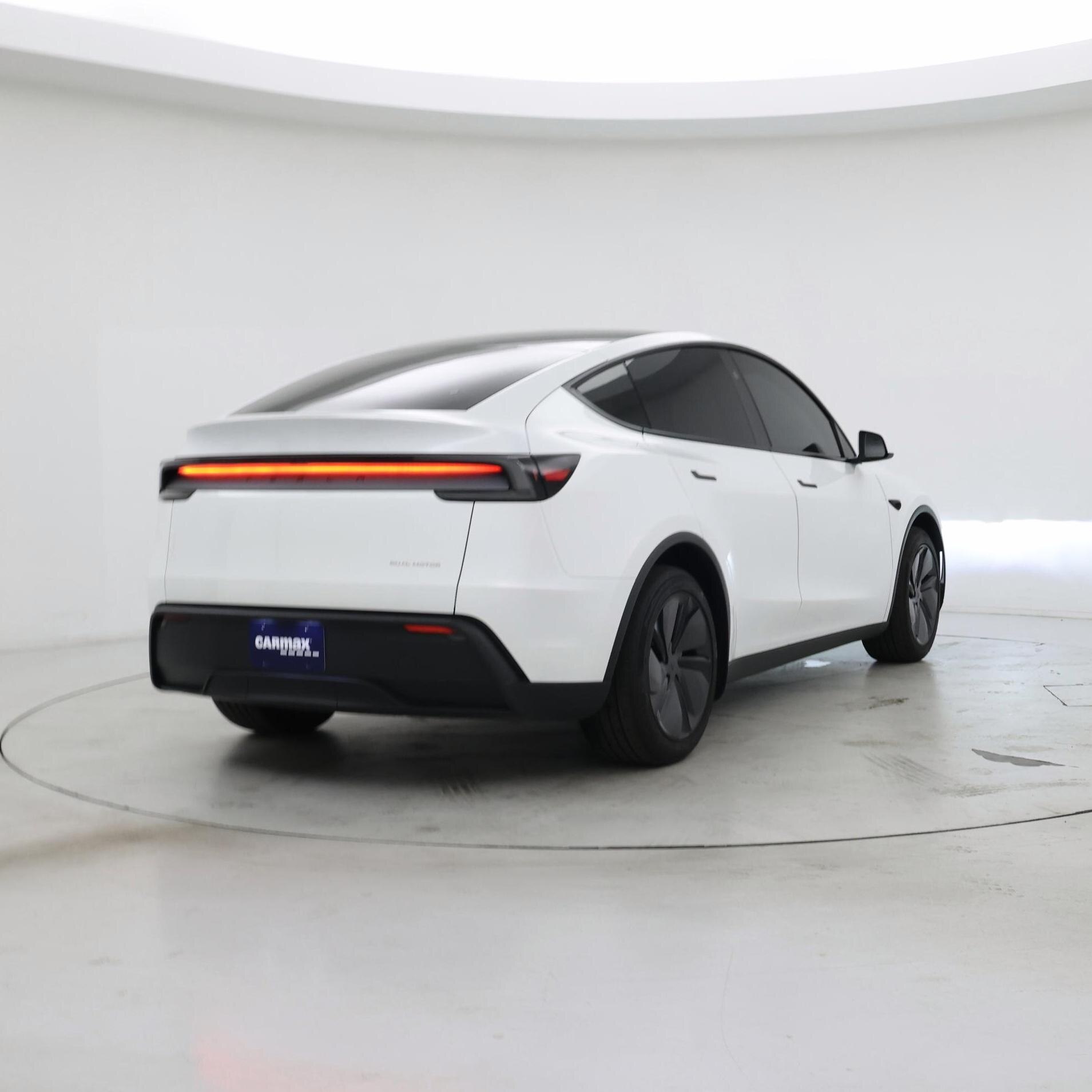 Thumbnail: 2026 Tesla Model Y - 8