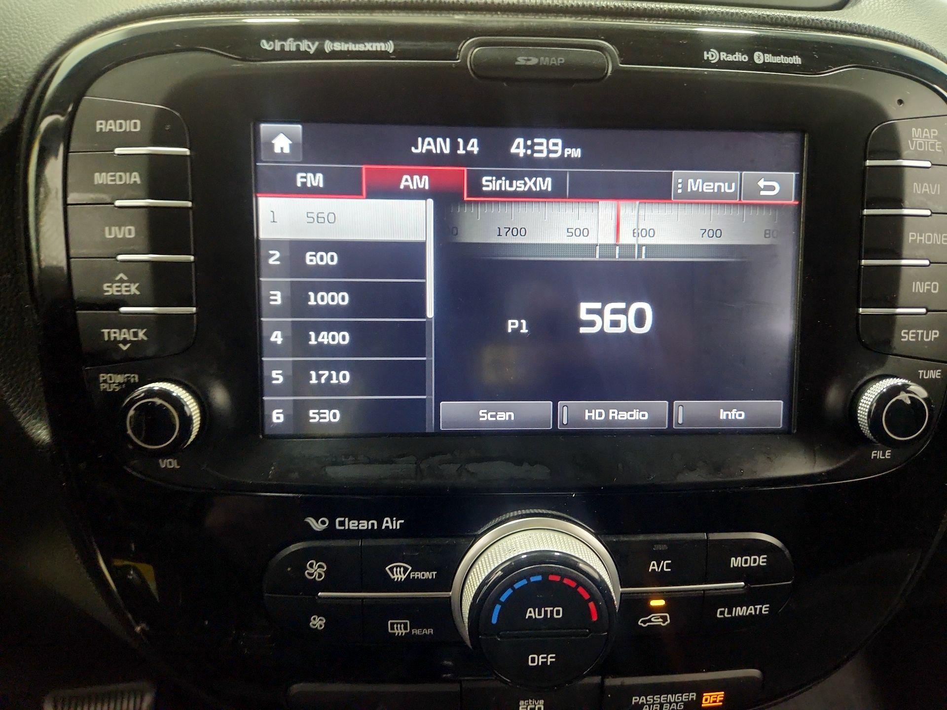 Thumbnail: 2014 Kia Soul - 16