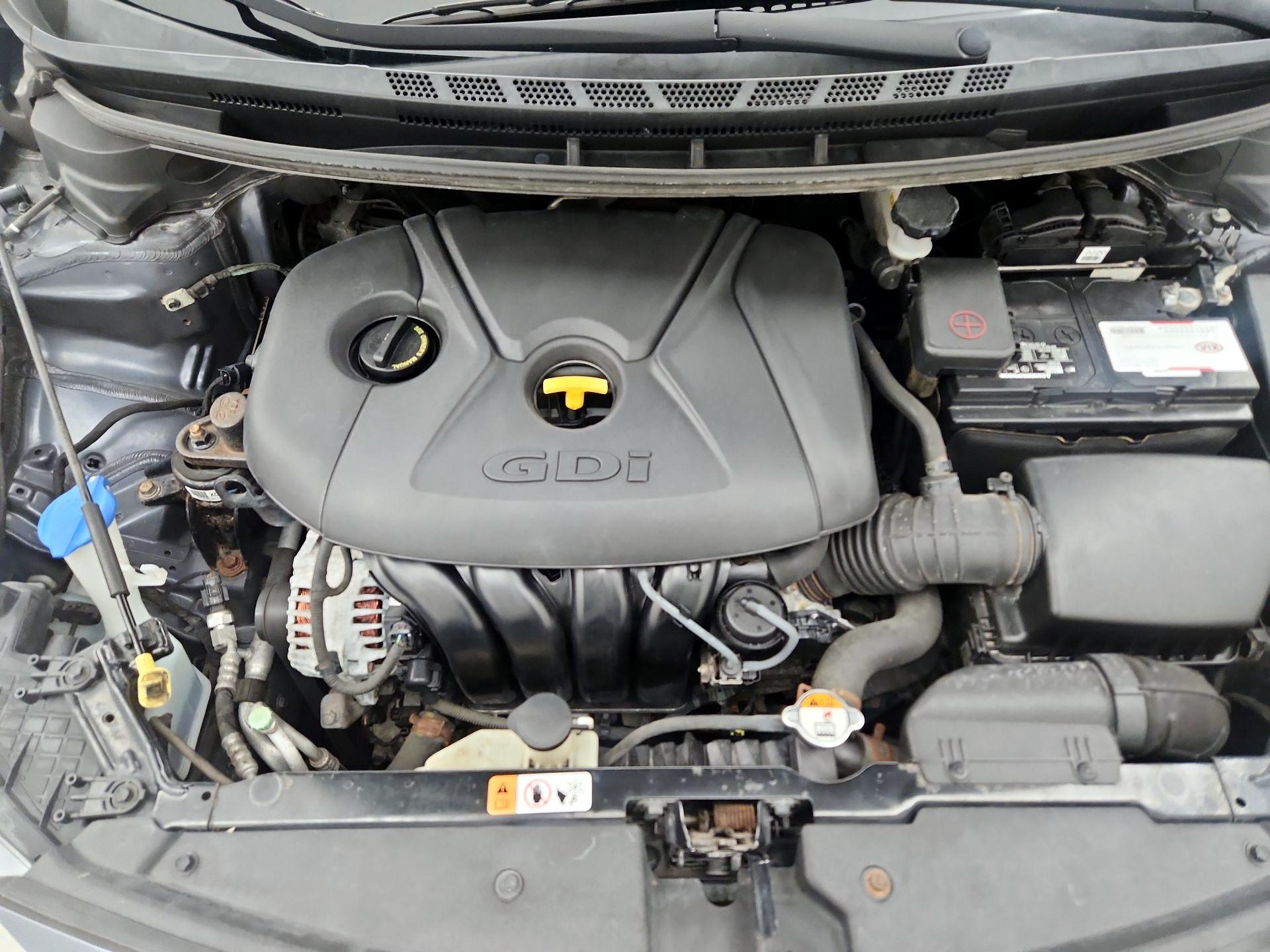 Thumbnail: 2015 Kia Forte - 20