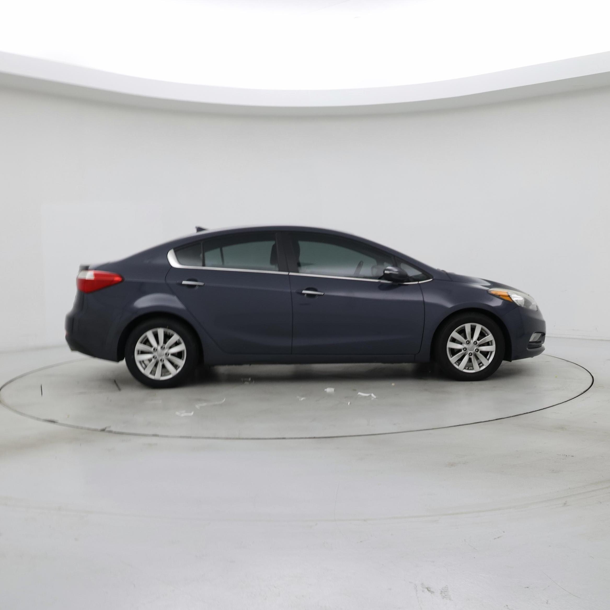 Thumbnail: 2015 Kia Forte - 7