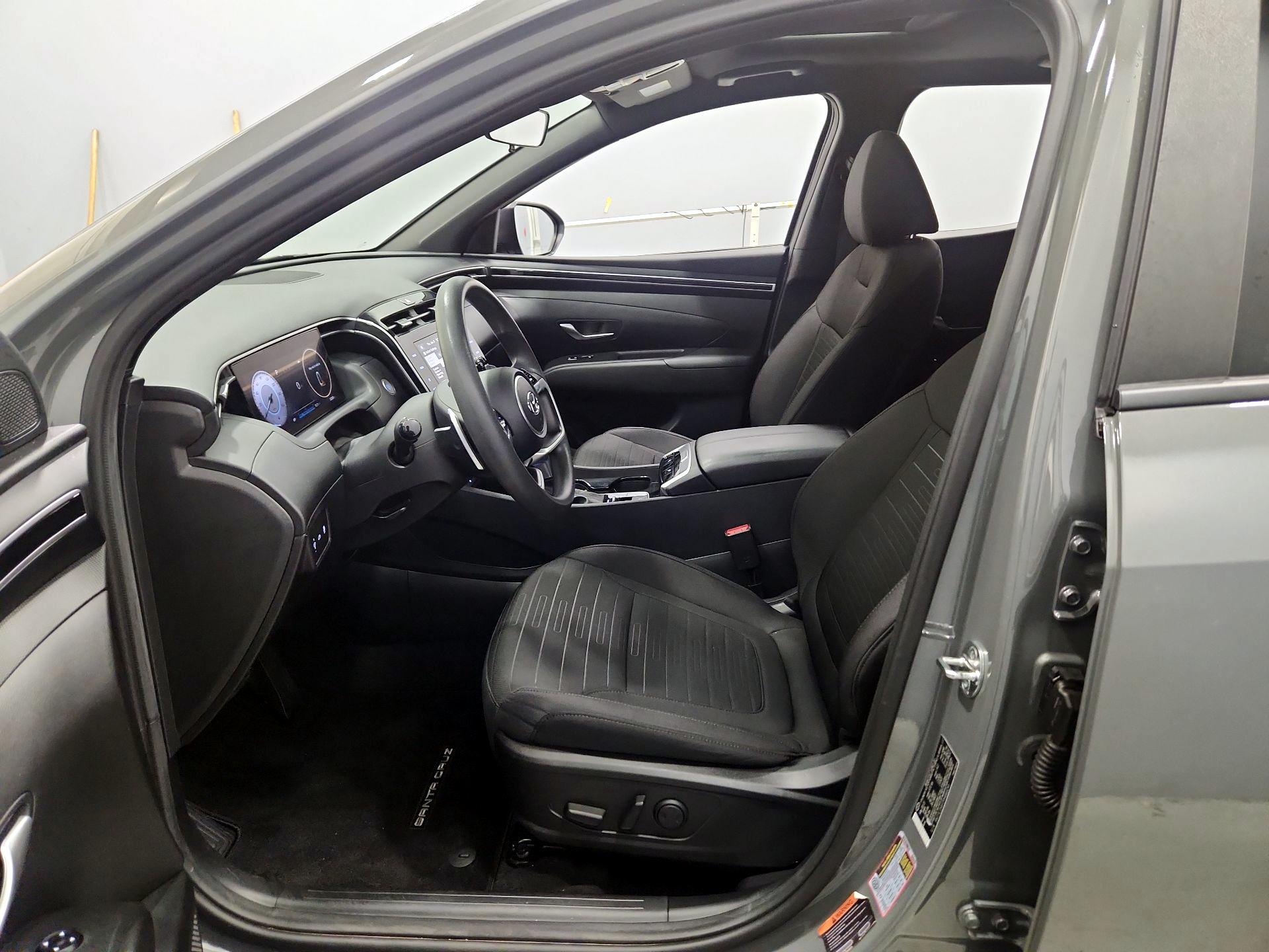 Thumbnail: 2023 Hyundai Santa Cruz - 11