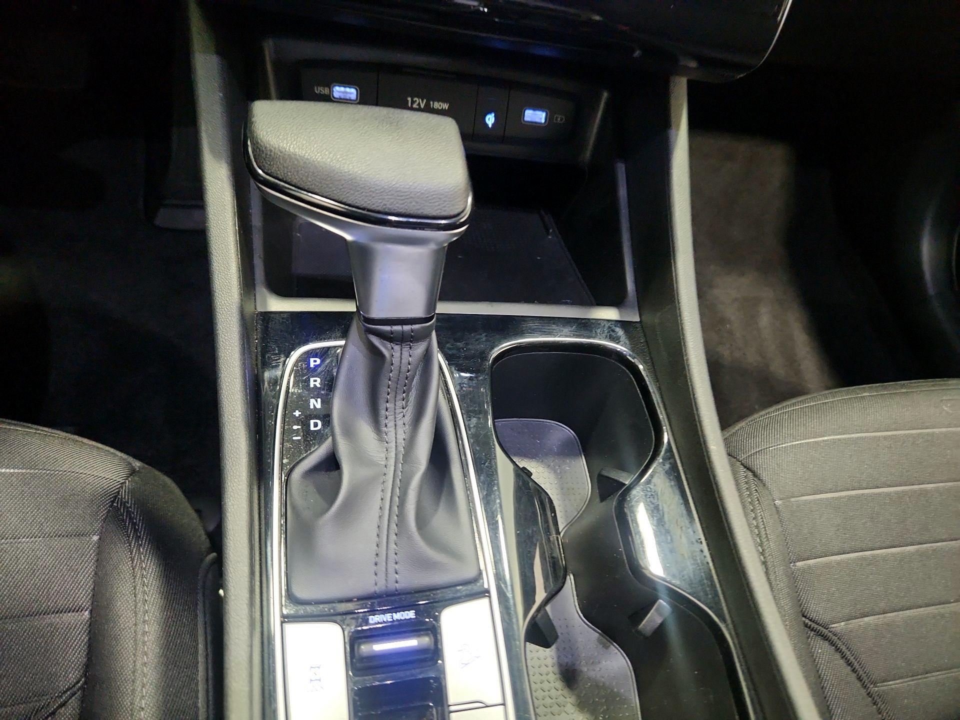 Thumbnail: 2023 Hyundai Santa Cruz - 17