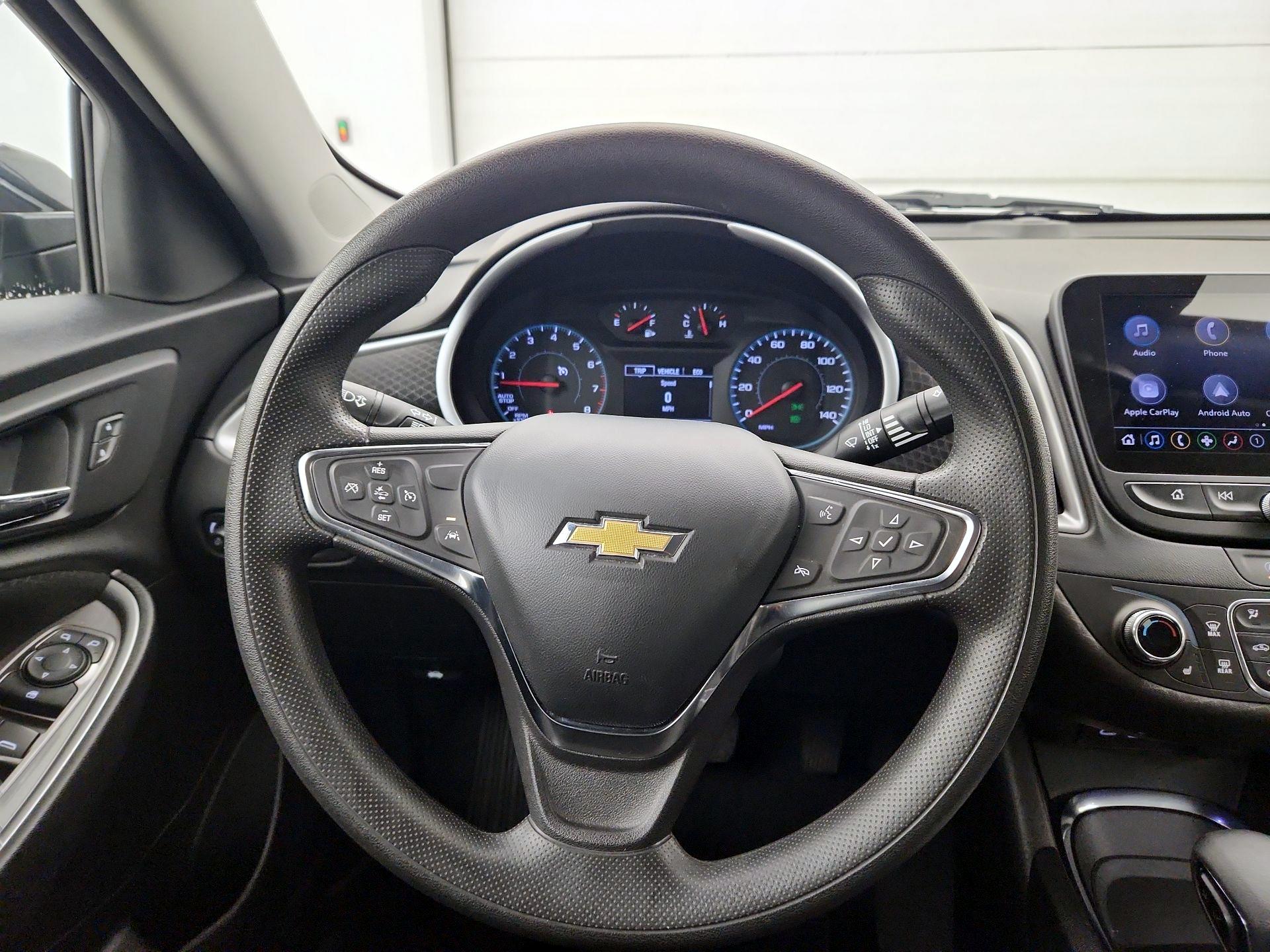 Thumbnail: 2023 Chevrolet Malibu - 10