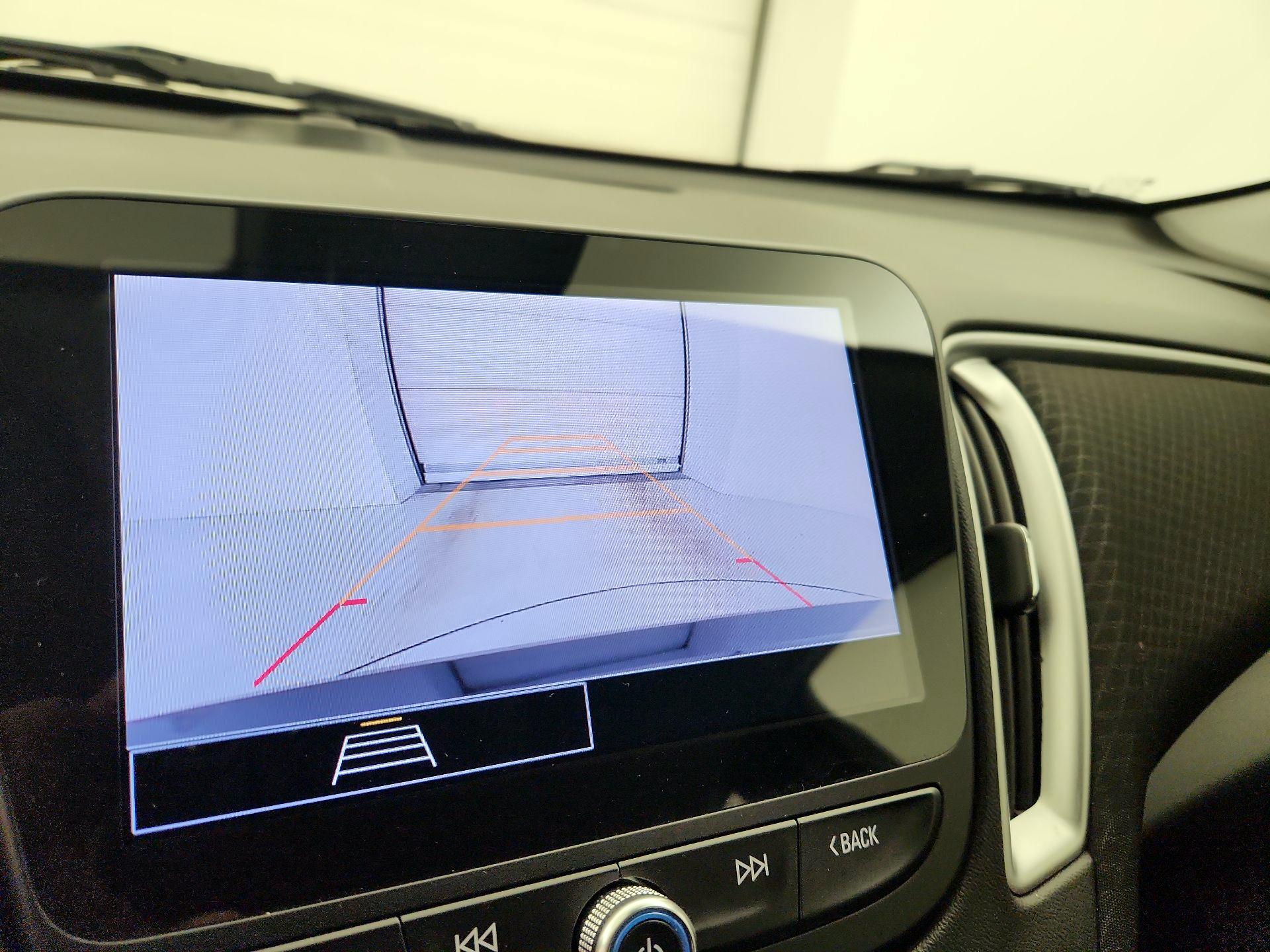 Thumbnail: 2023 Chevrolet Malibu - 14