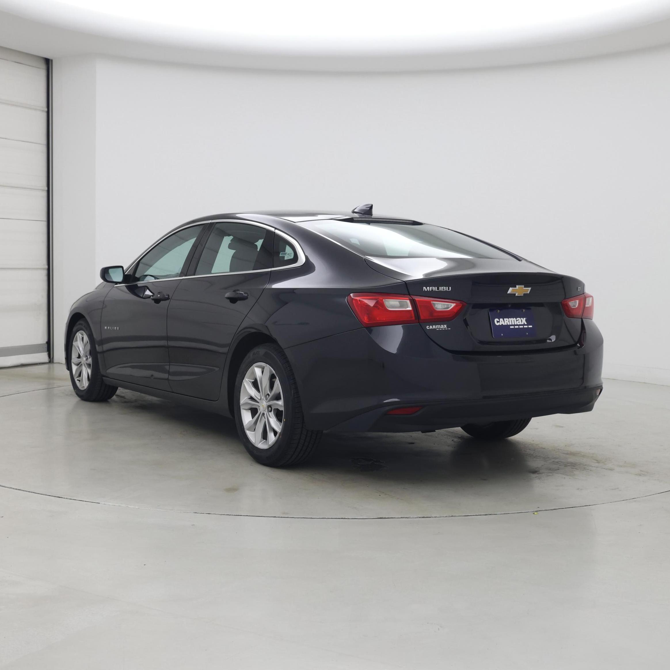 Thumbnail: 2023 Chevrolet Malibu - 2