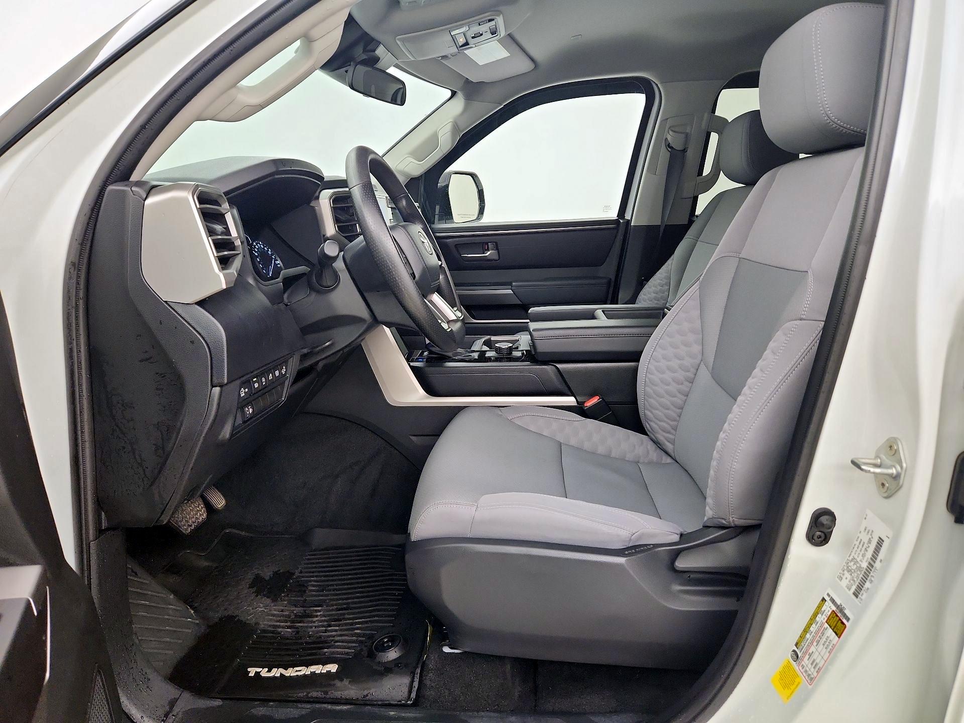 Thumbnail: 2023 Toyota Tundra - 11