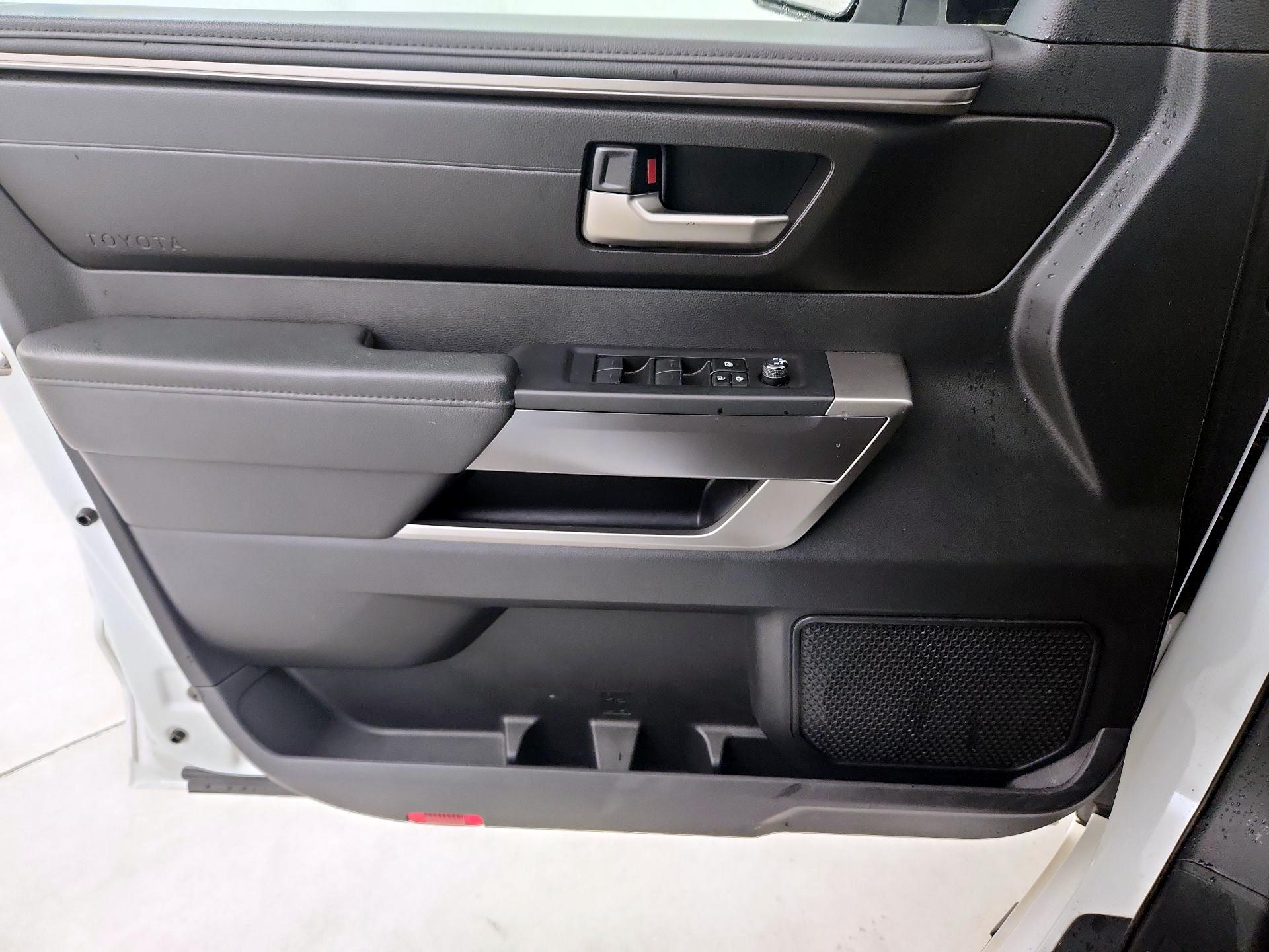 Thumbnail: 2023 Toyota Tundra - 12