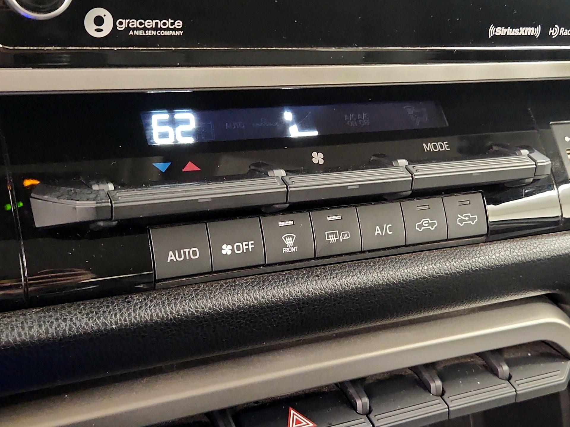 Thumbnail: 2023 Toyota Tundra - 16