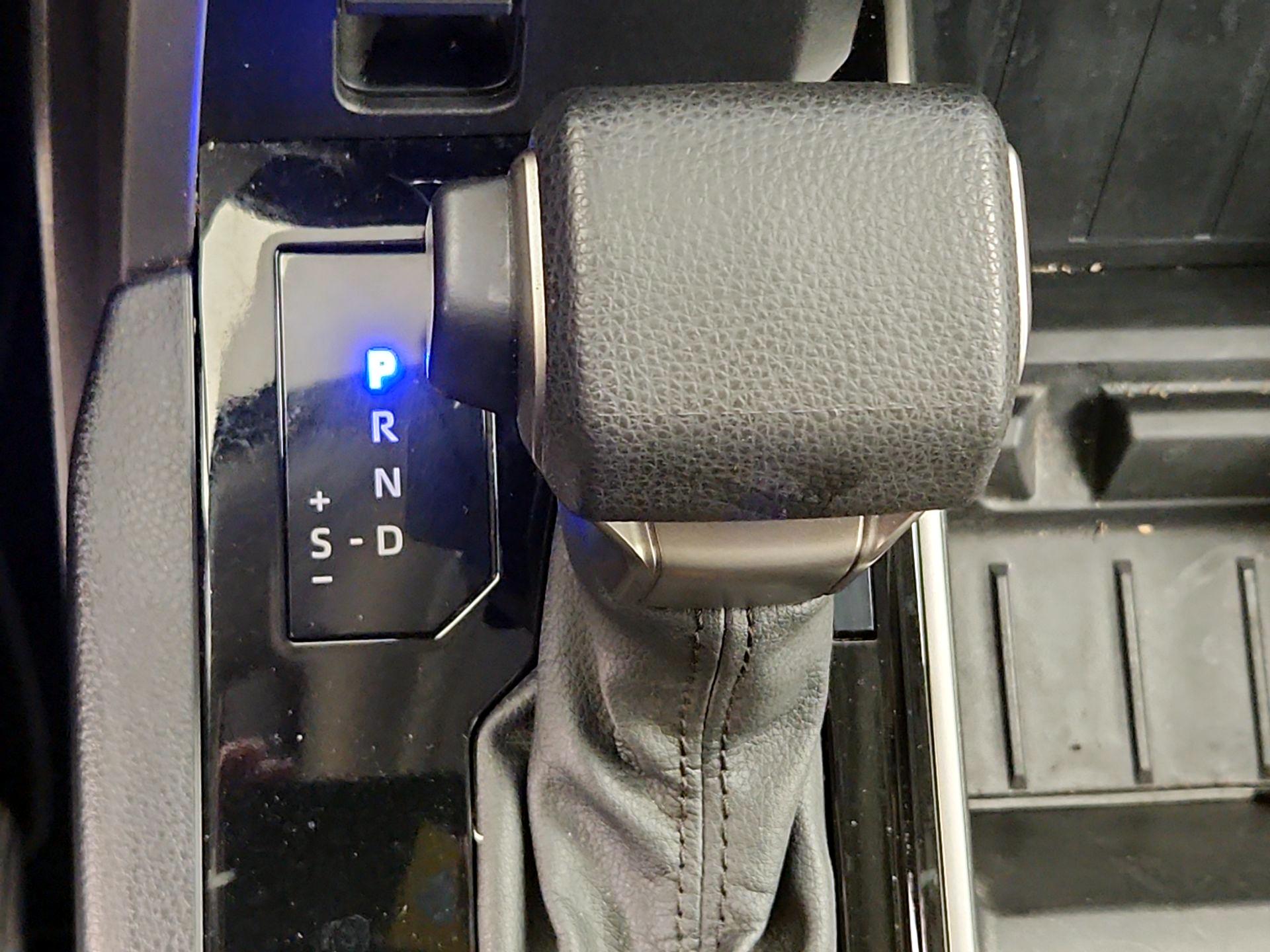 Thumbnail: 2023 Toyota Tundra - 17