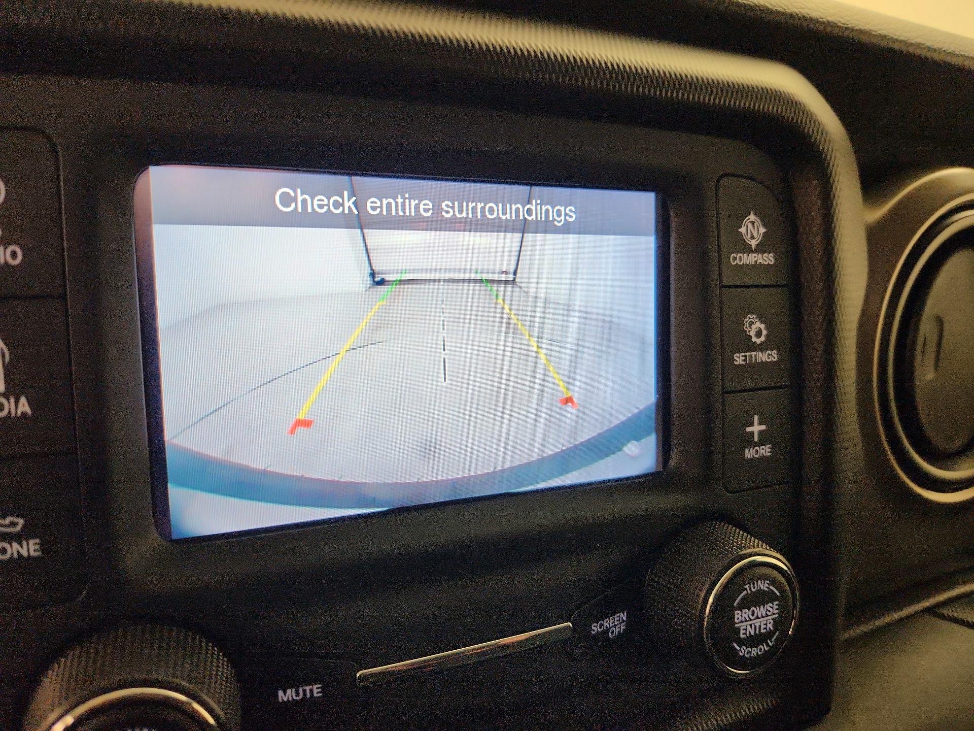 Thumbnail: 2020 Jeep Wrangler - 14