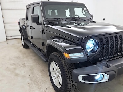 2022 Jeep Gladiator Sport