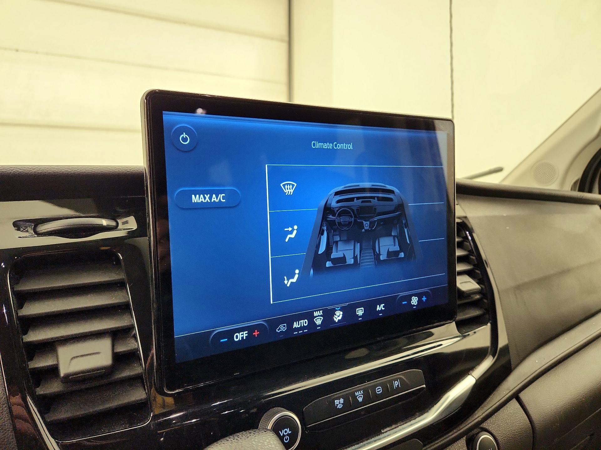 Thumbnail: 2023 Ford Transit Series - 17