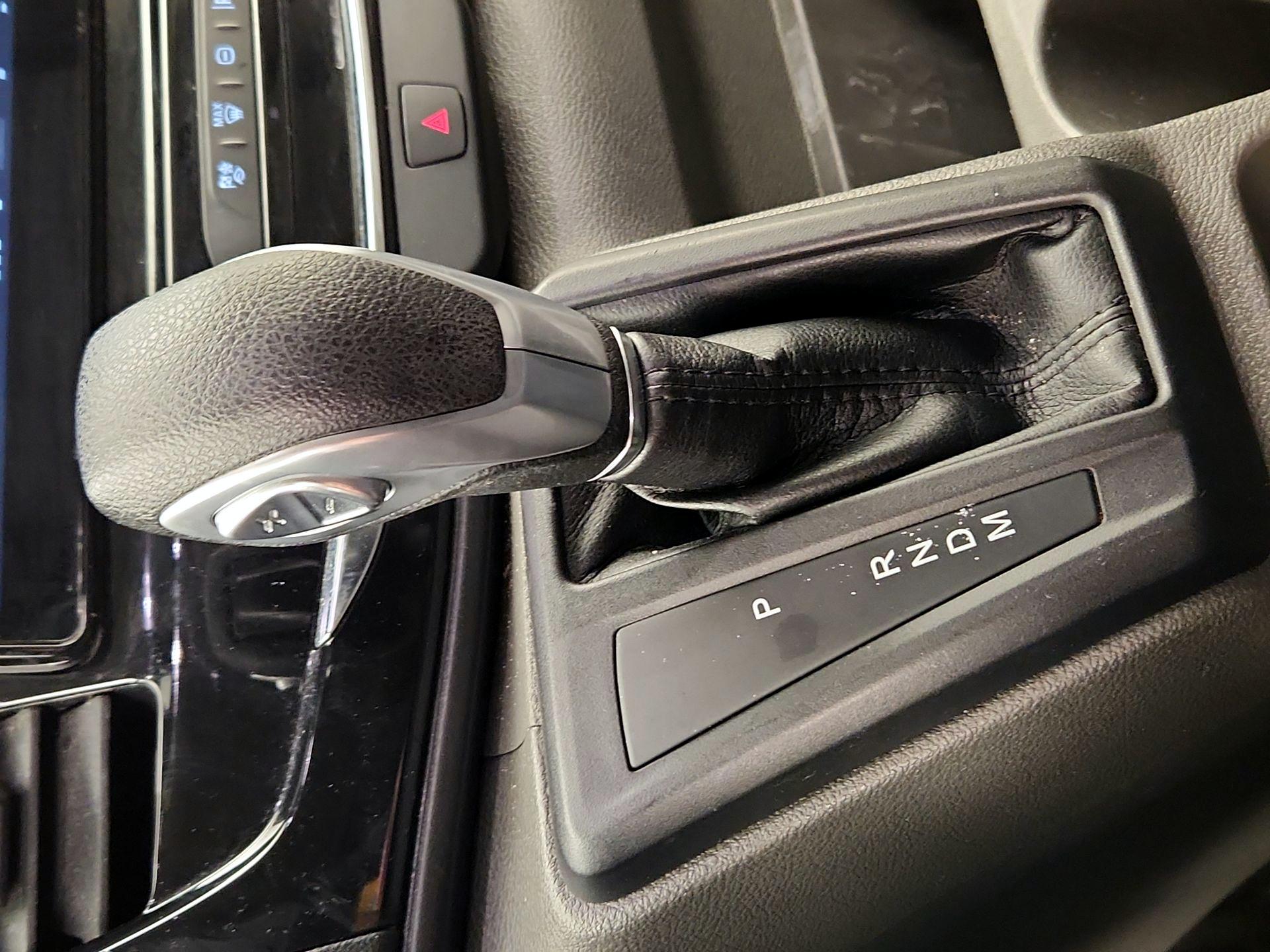 Thumbnail: 2023 Ford Transit Series - 18